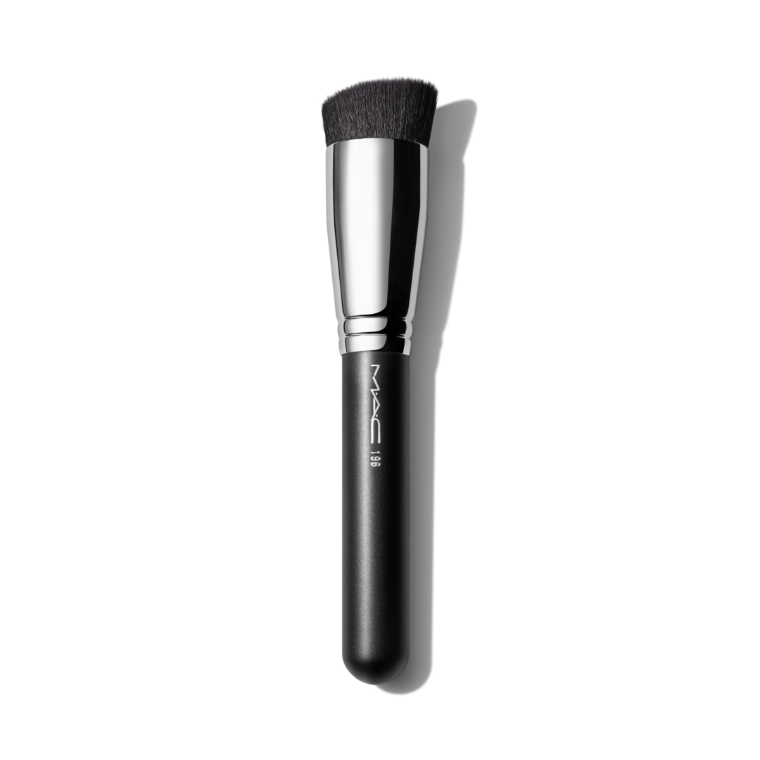 196 Synthetic Slanted Flat Top Foundation Brush