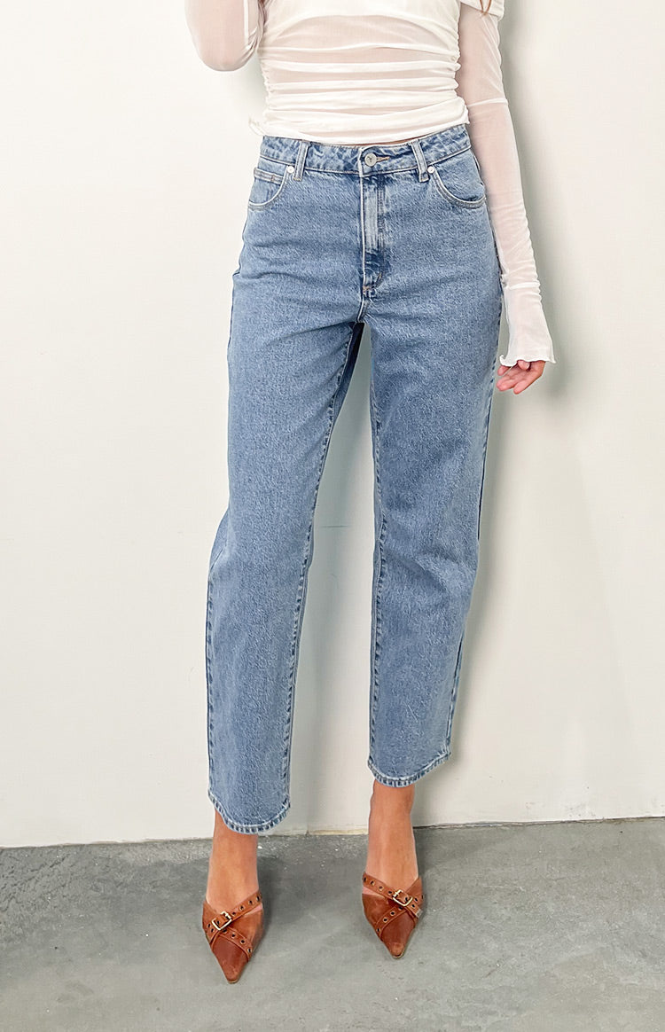 Abrand Debbie 94 High Straight Petite Blue Denim Jeans