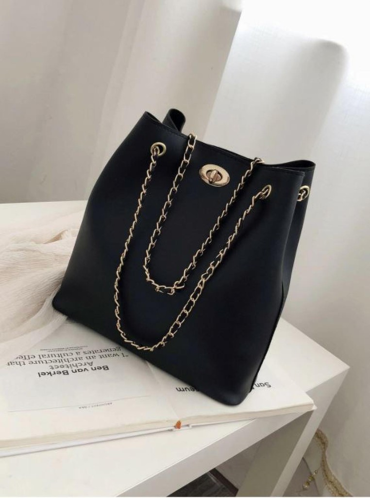 FargoWomen Black Shoulder Bag - Extra Spacious