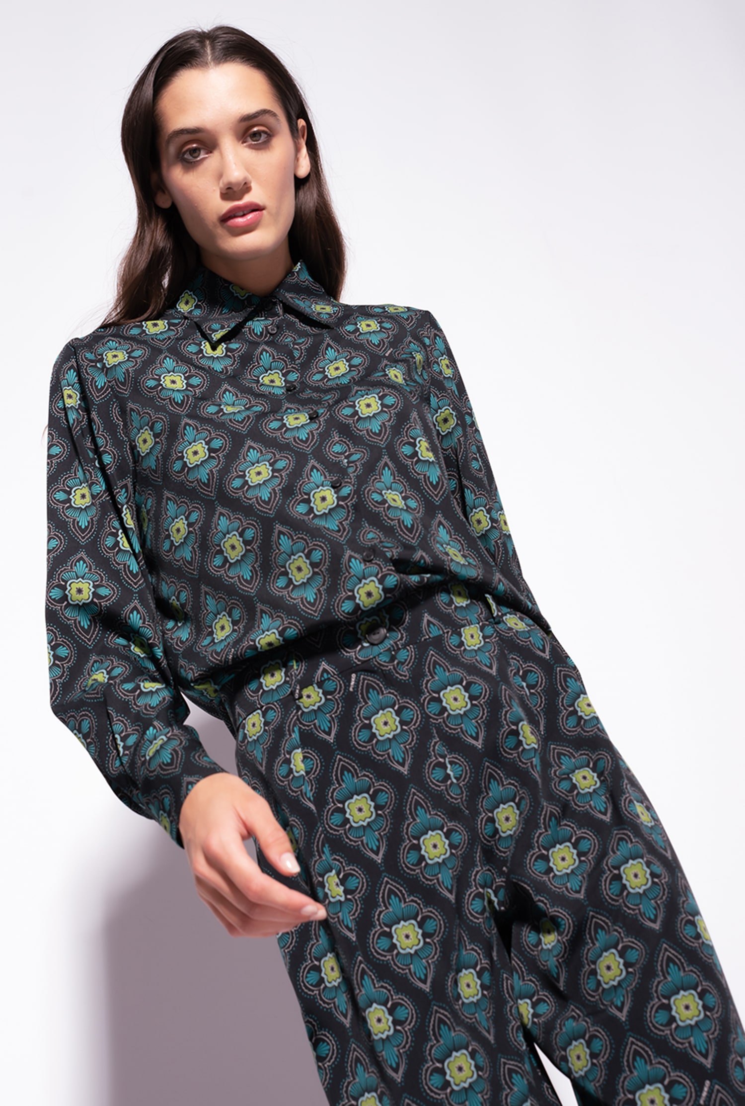 Geometric floral shirt