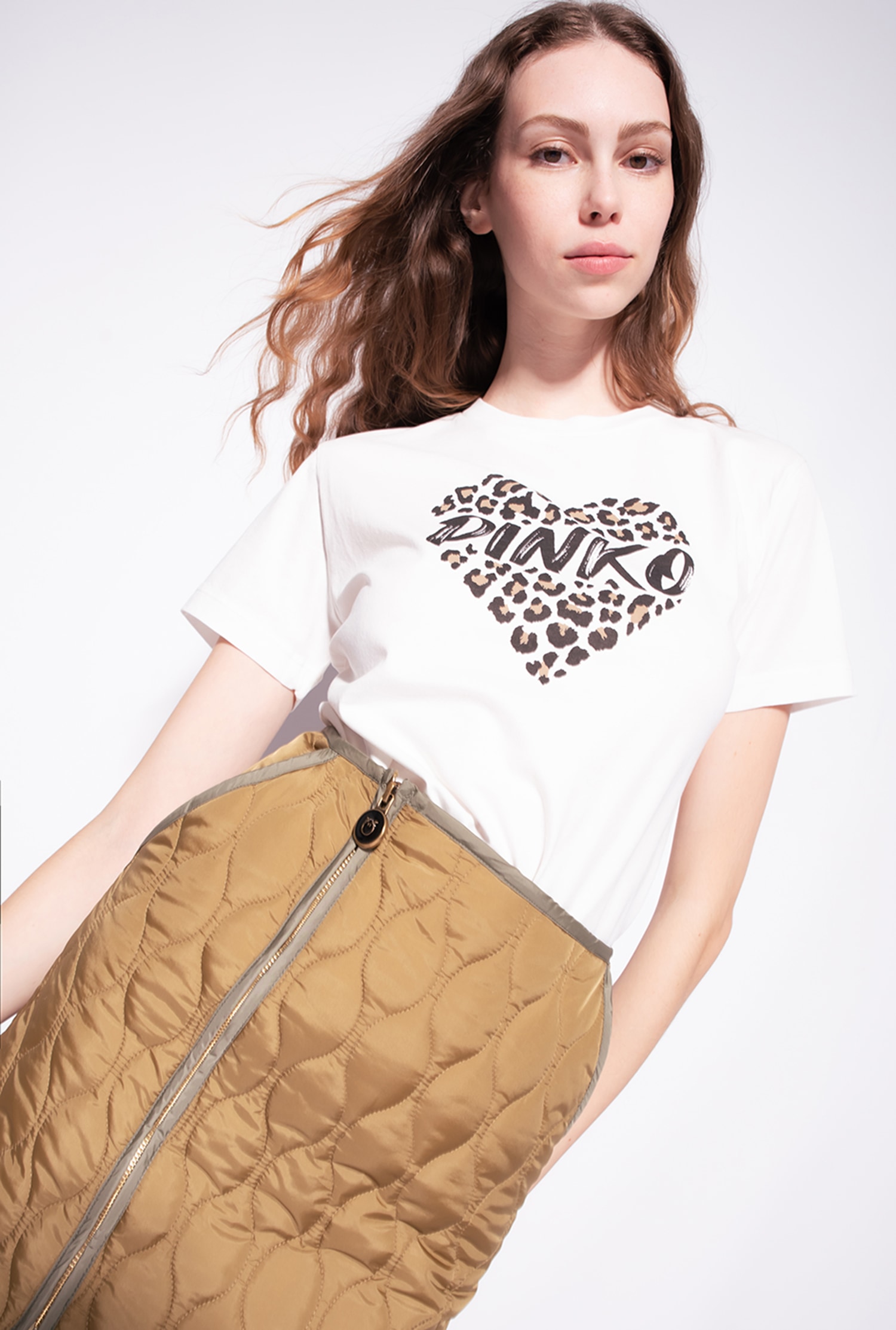 T-shirt with spotted heart