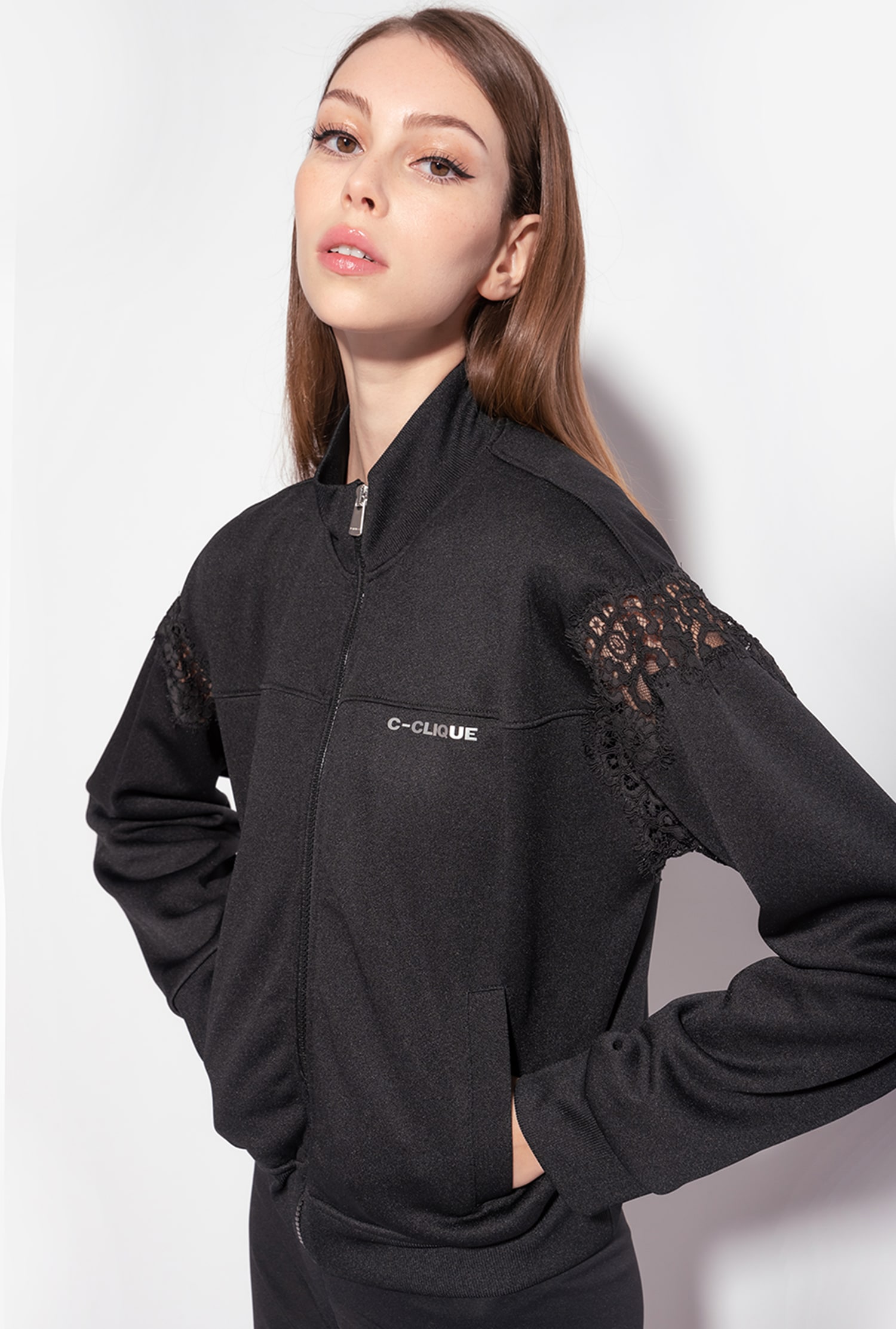Technical sweatshirt with lace