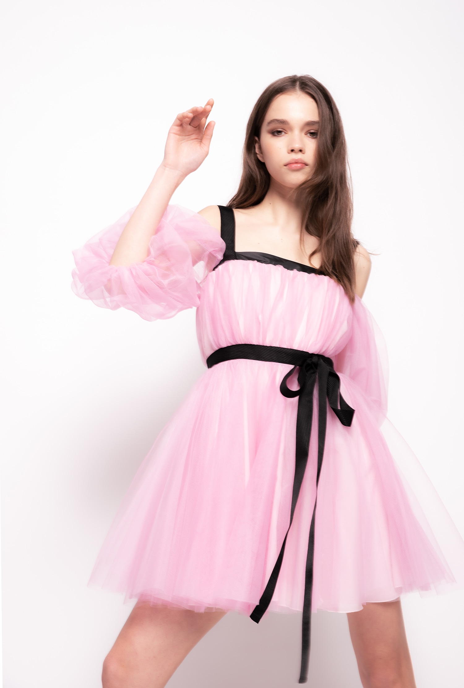 Tulle mini dress with balloon sleeves