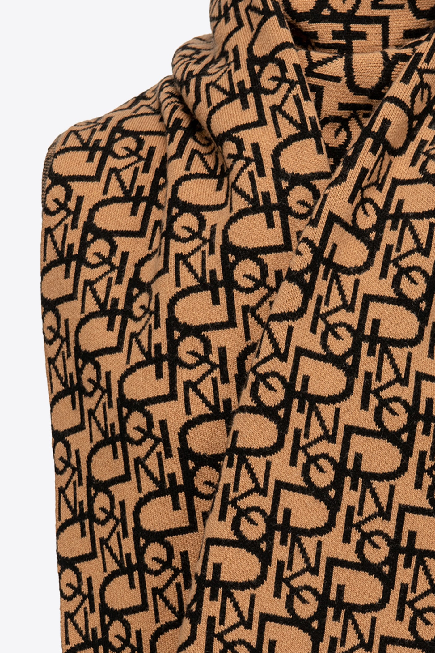 Cashmere jacquard scarf