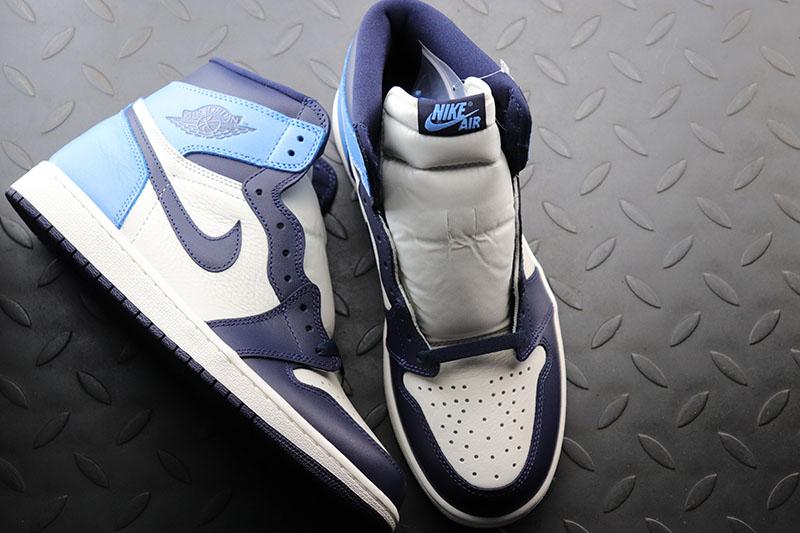 Jordan 1 Retro High Obsidian UNC