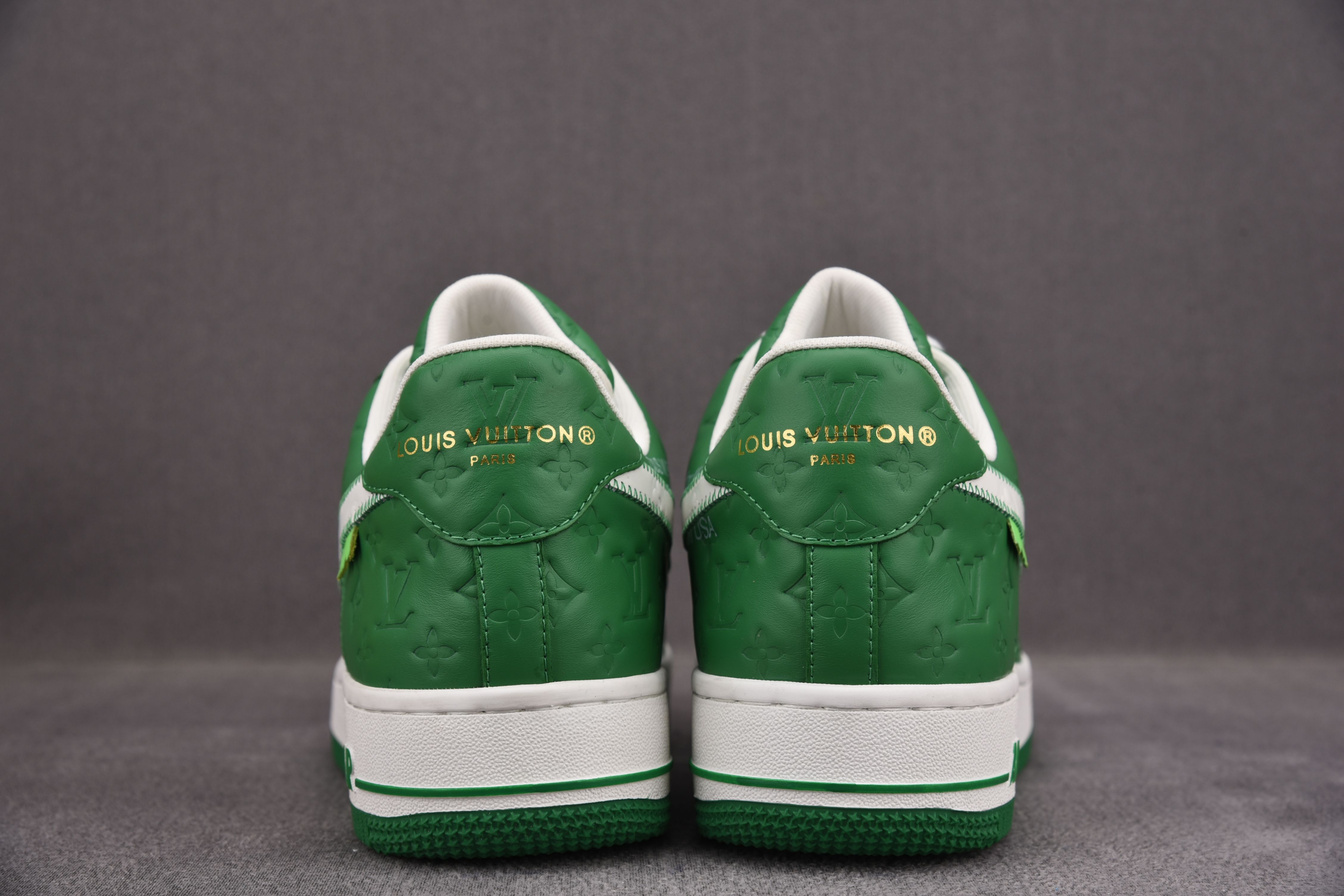 Nike Air Force 1 Low Louis Vuitton Pine Green (Be careful about the size!!)