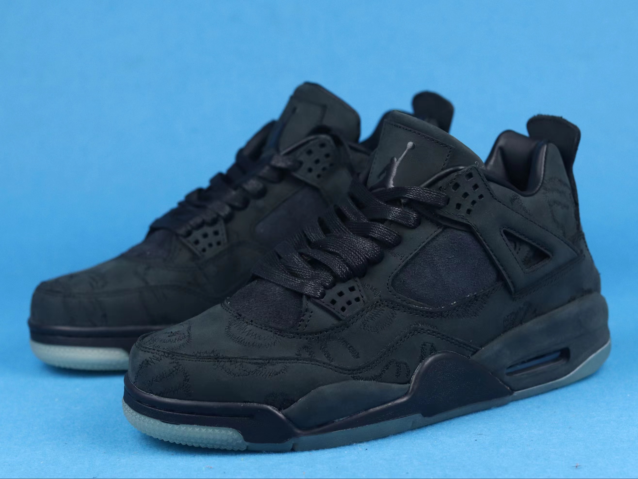 Jordan 4 Retro Kaws Black