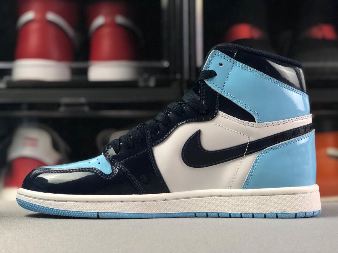 Jordan 1 Retro High UNC Patent (WOMEN SIZE!!)