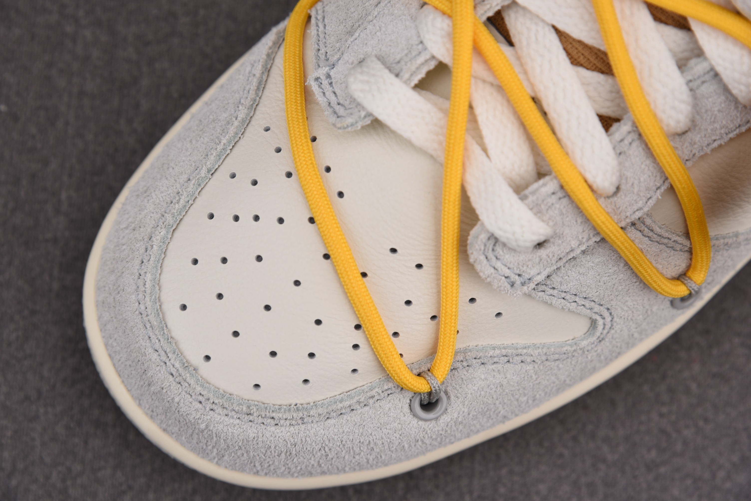 Nike Dunk Low   Lot 39