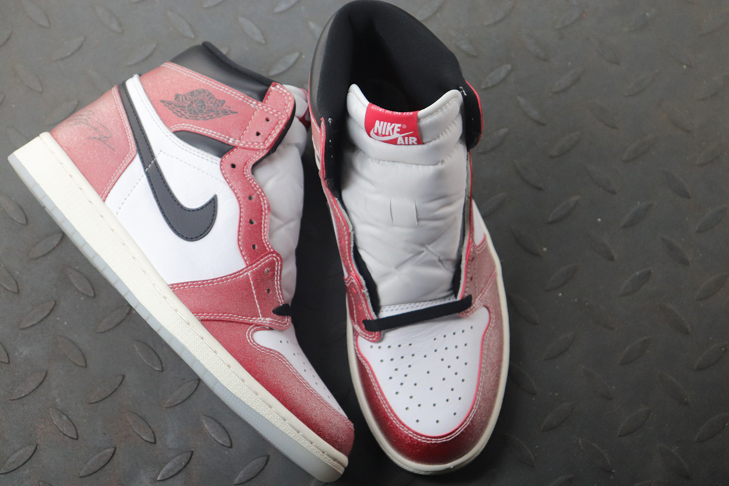 Jordan 1 Retro High Trophy Room Chicago