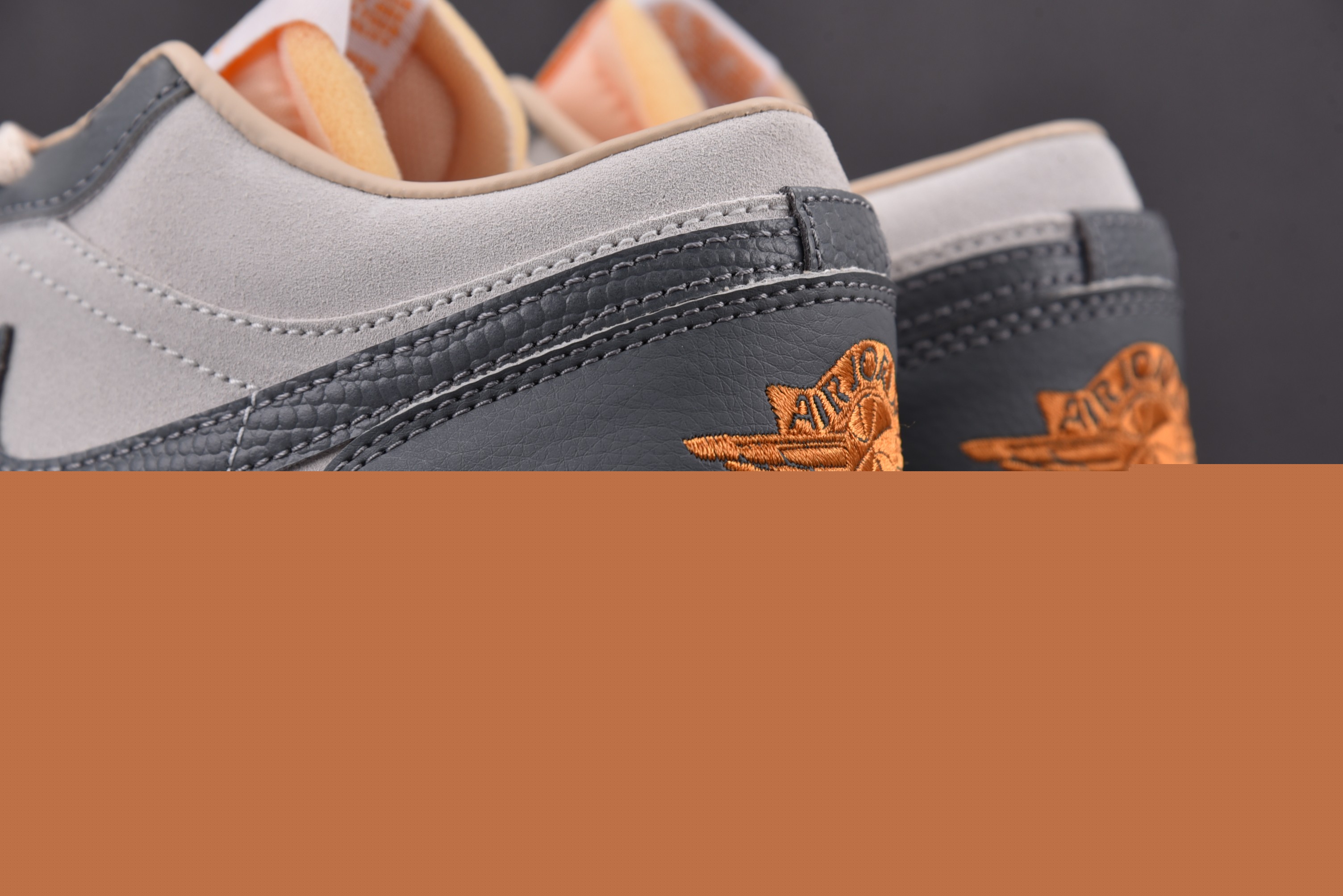 Jordan 1 Low Vintage UNC Grey