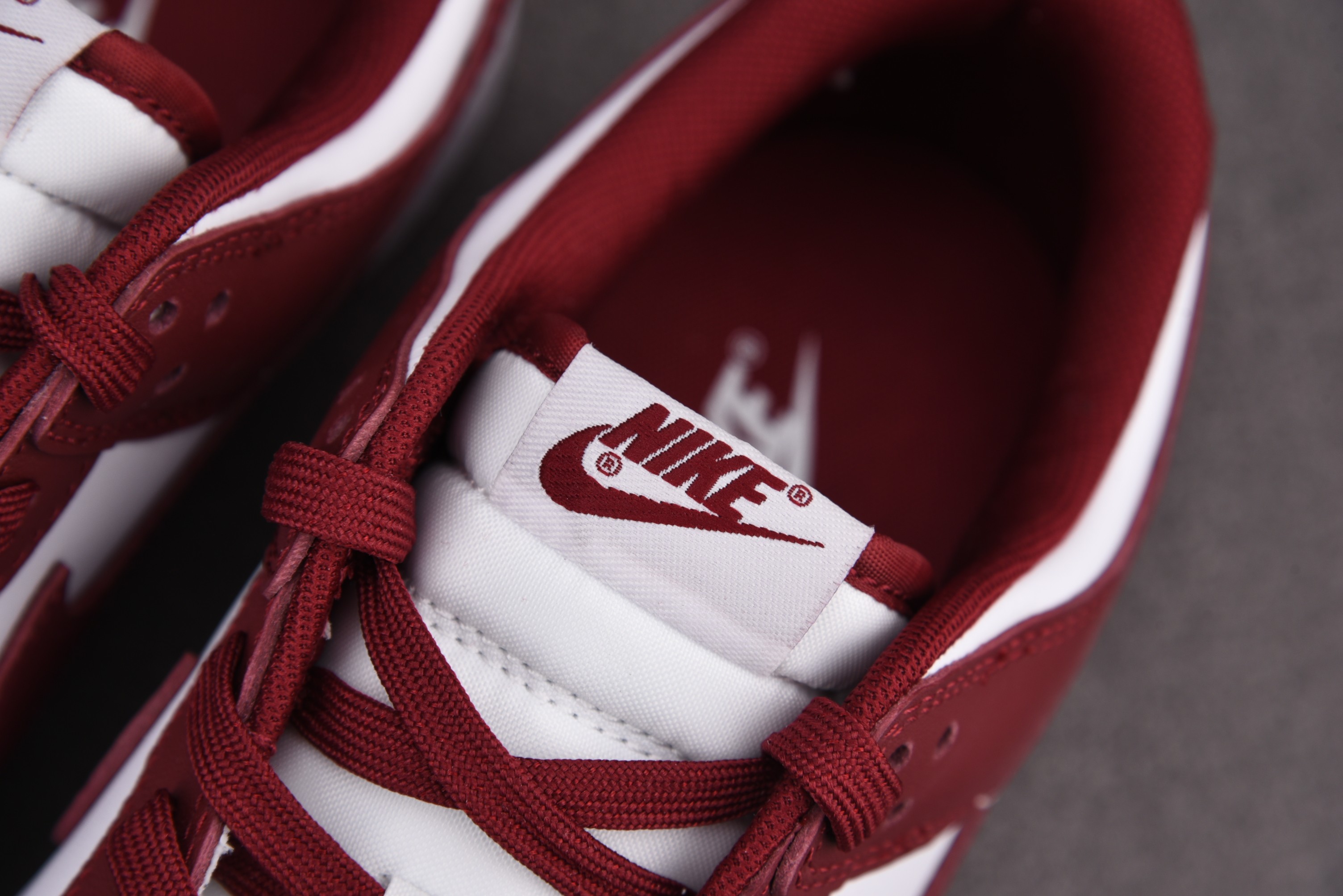 Nike Dunk Low Team Red (2022)