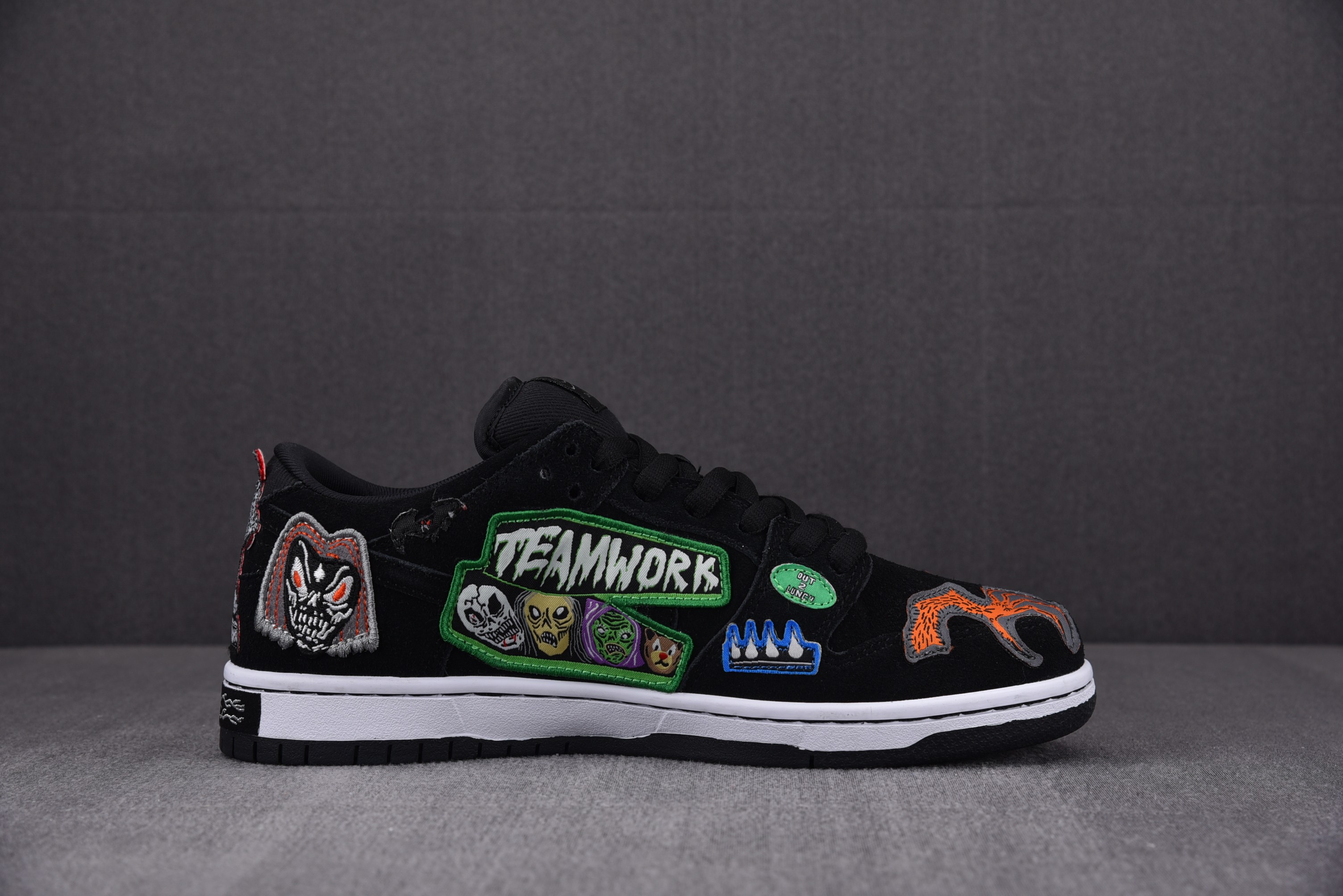 Nike SB Dunk Low Pro QS Neckface