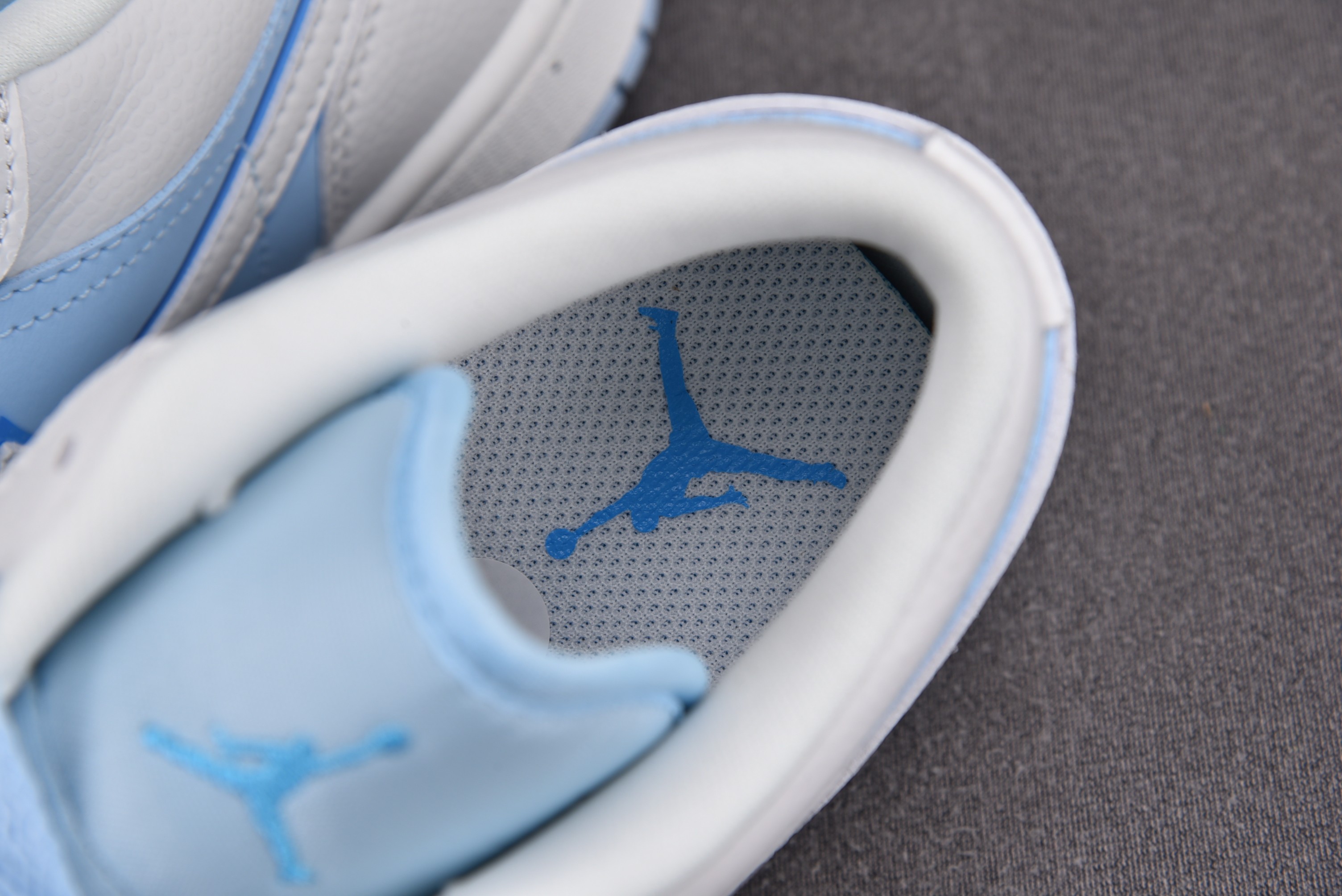 Jordan 1 Low SE Reverse Ice Blue (Women Size!!)