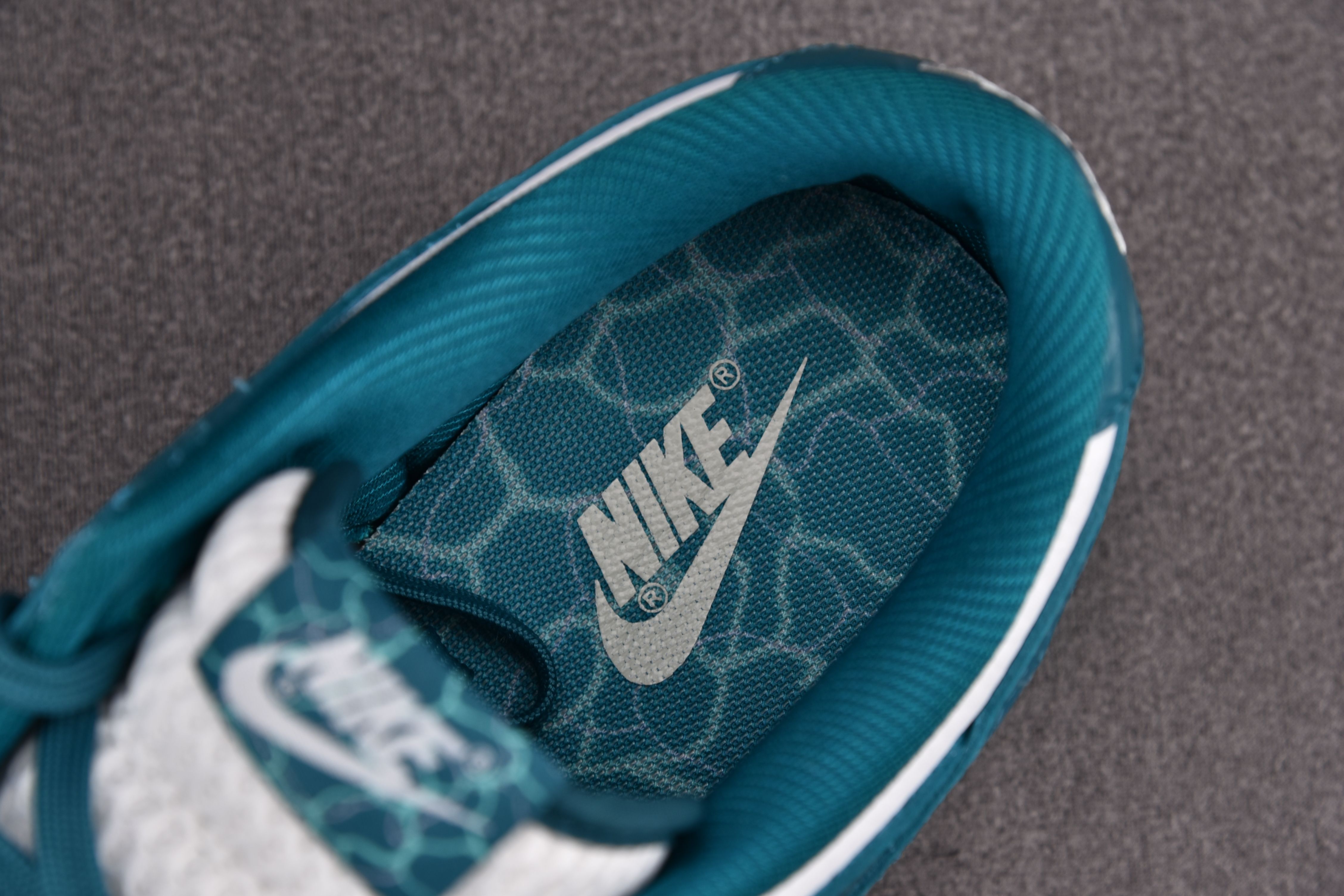 Nike Dunk Low Ocean (Women Size!!)