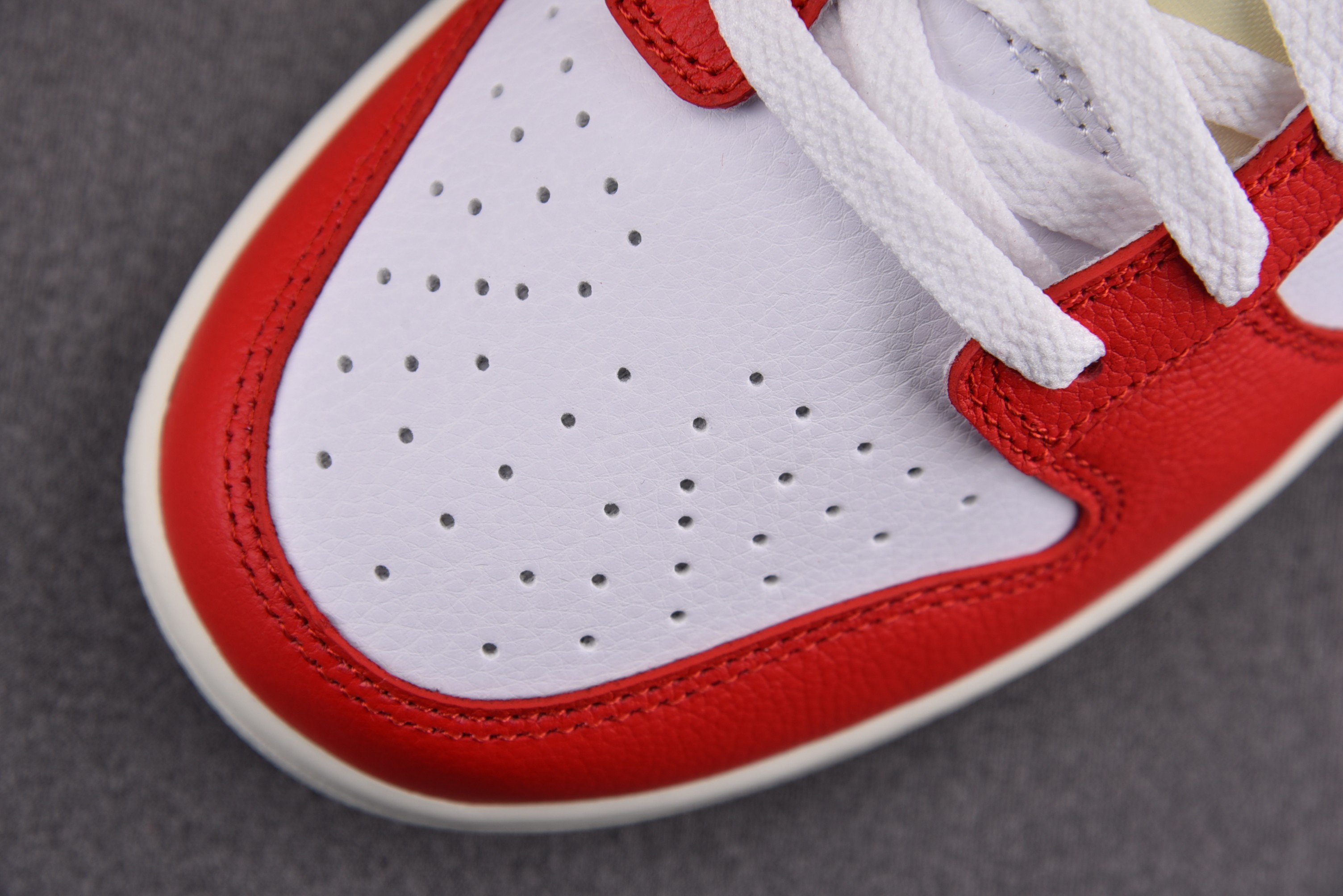 Nike Dunk Low Chicago Split