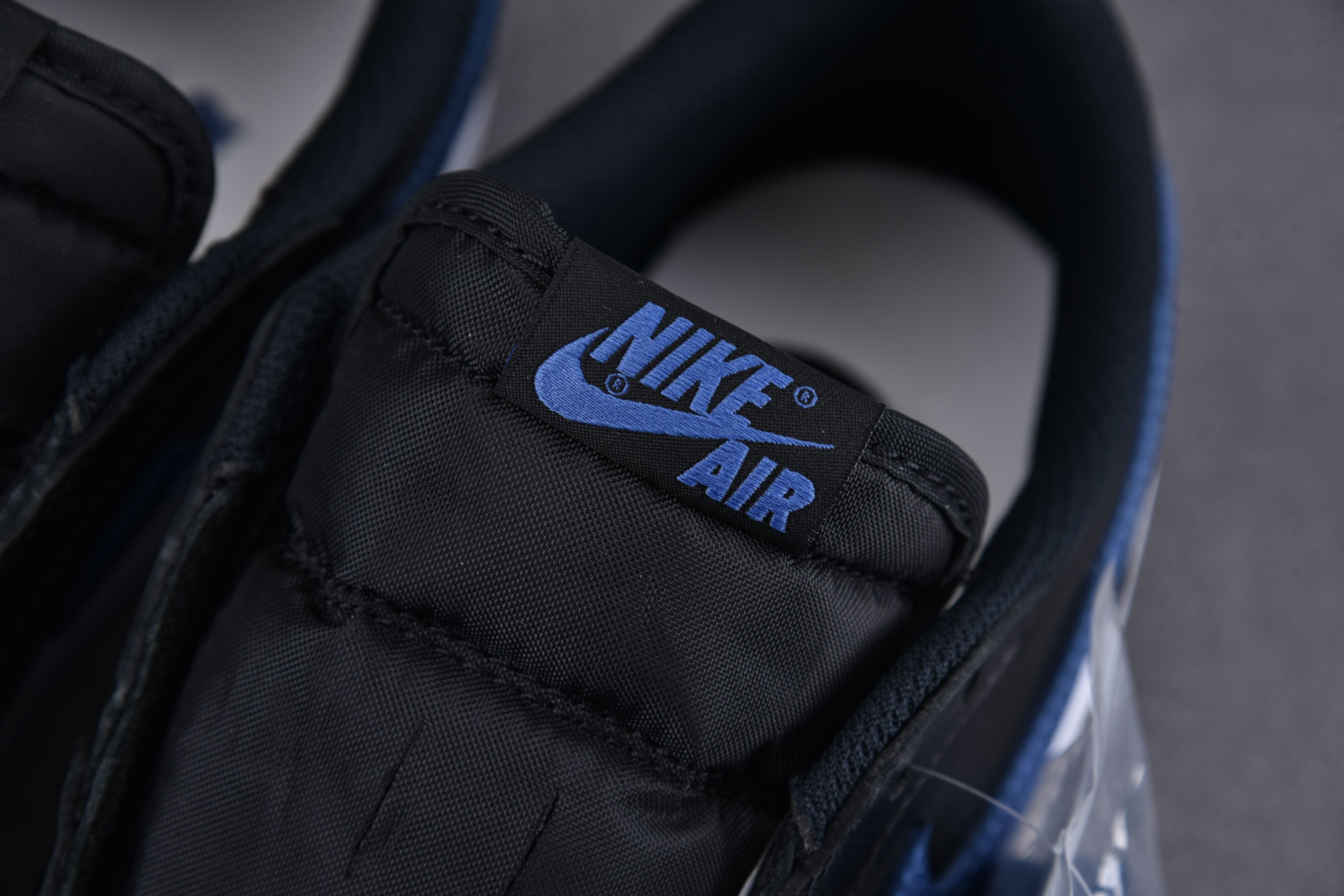 Jordan 1 Retro Low OG Mystic Navy