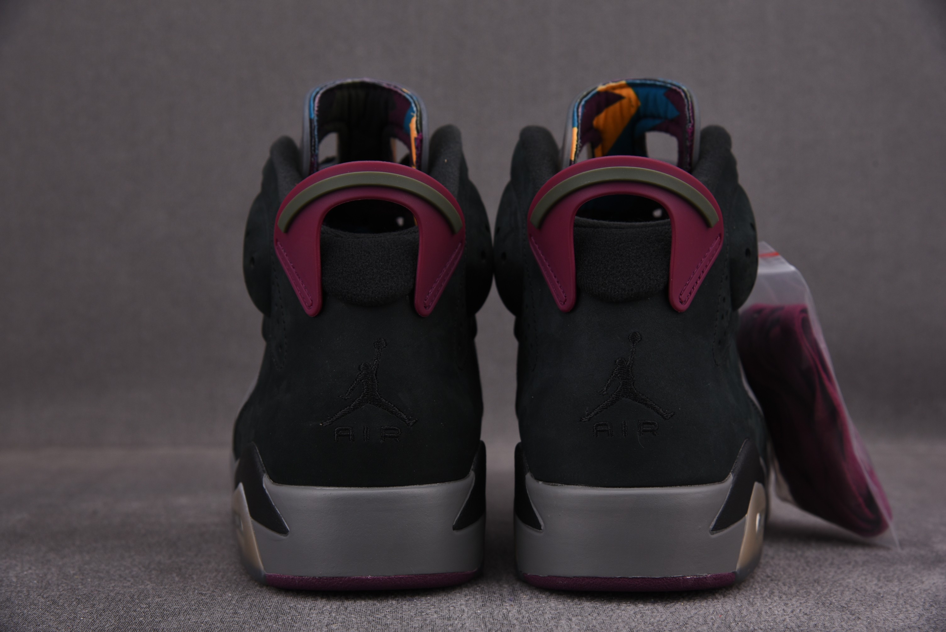 Jordan 6 Retro Bordeaux