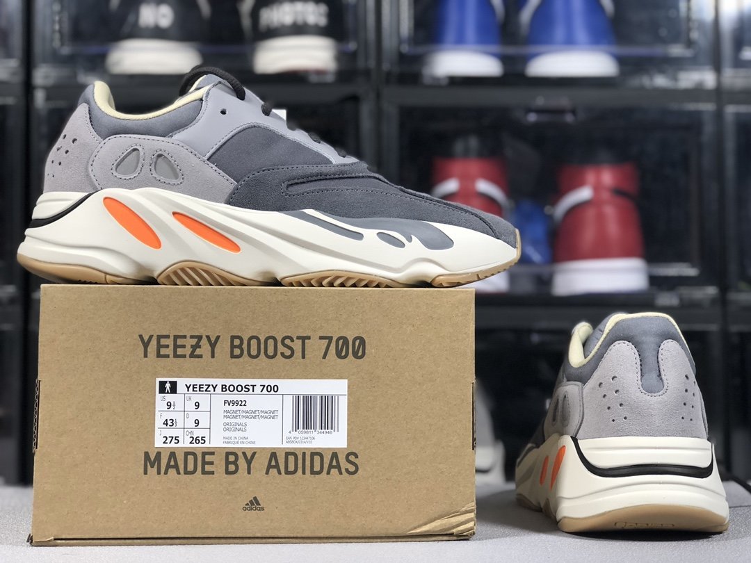 Adidas Yeezy Boost 700 Magnet