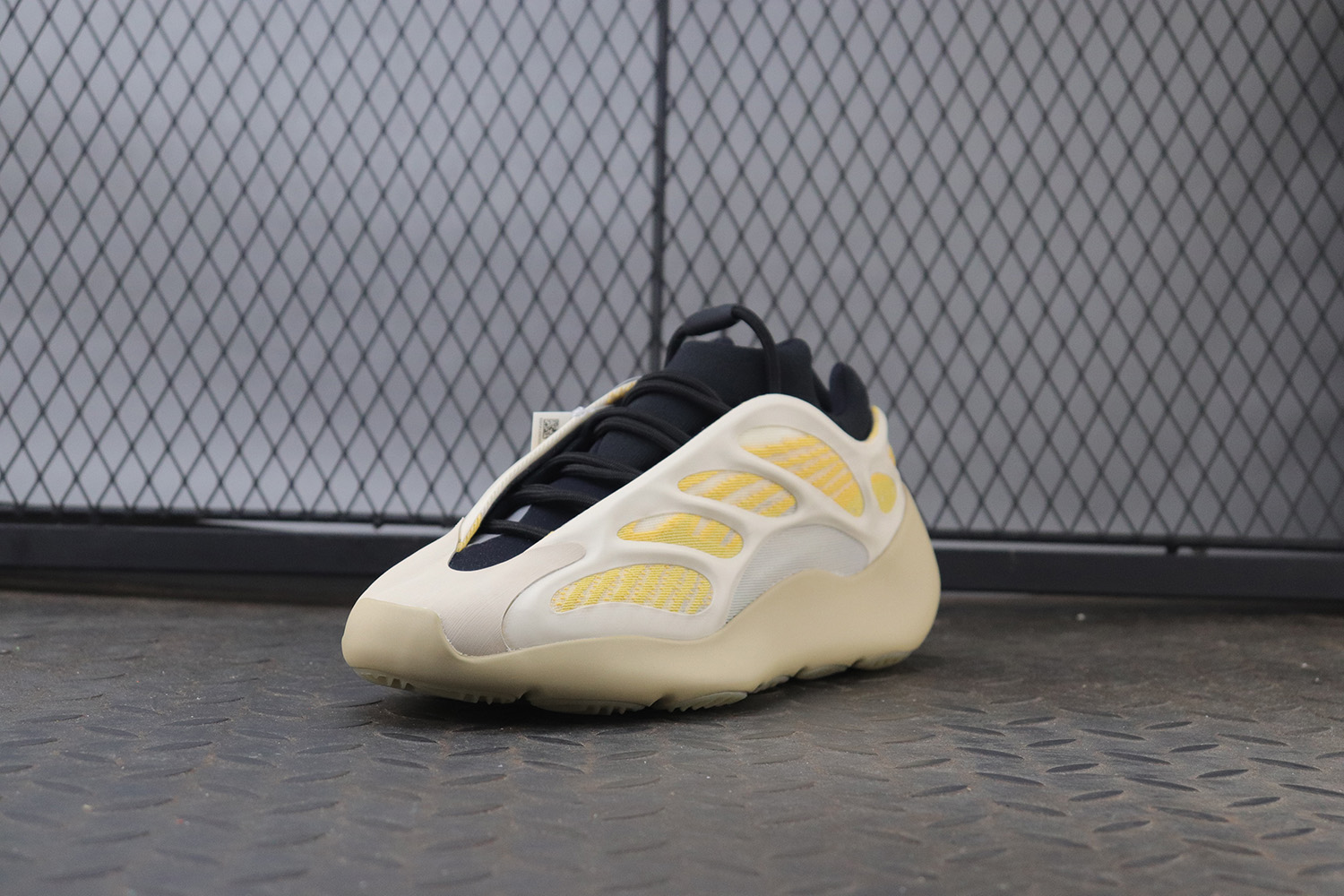 Yeezy 700 V3 Safflower