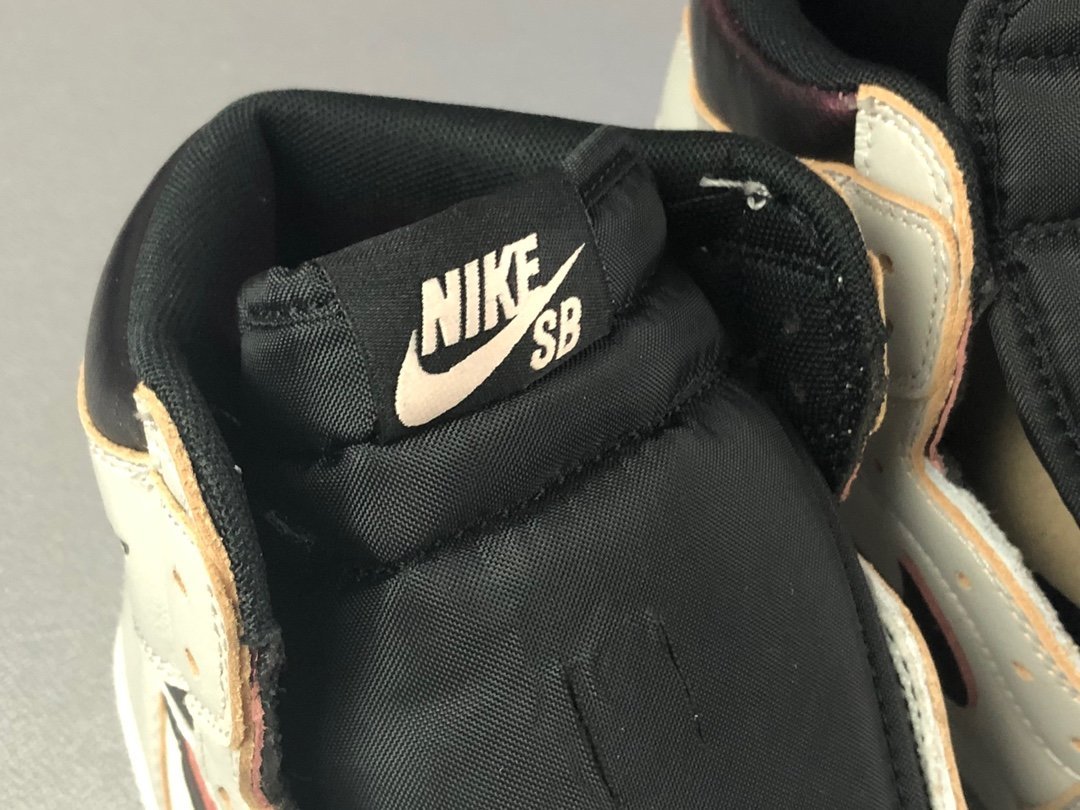 Jordan 1 SB Retro High OG ' NYC to Paris'
