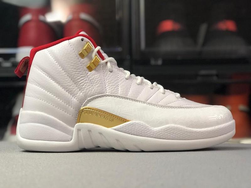 Jordan 12 Retro Fiba (2019)