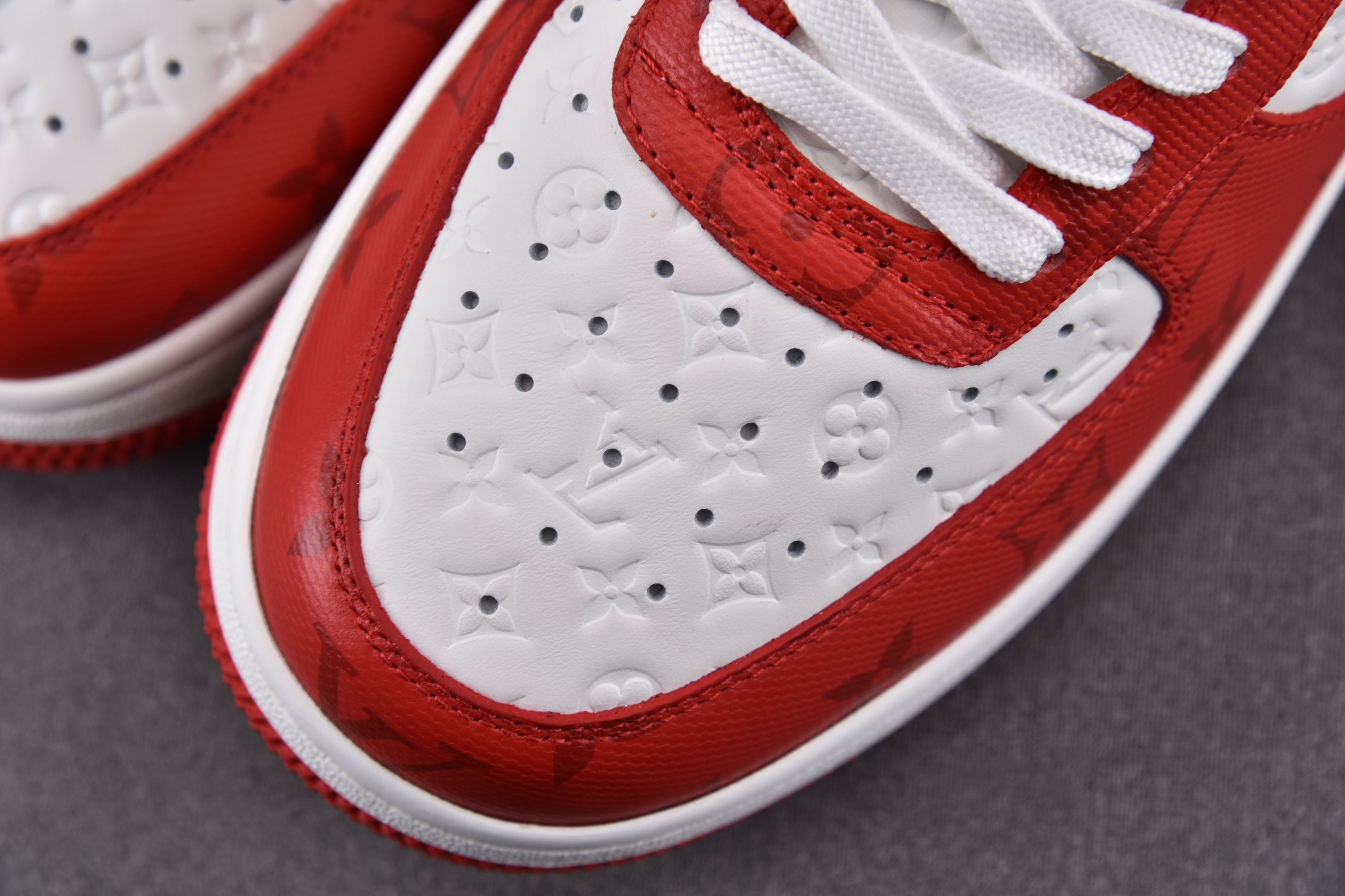 Nike Air Force 1 Low Louis Vuitton Royal Red (Be careful about the size!!)
