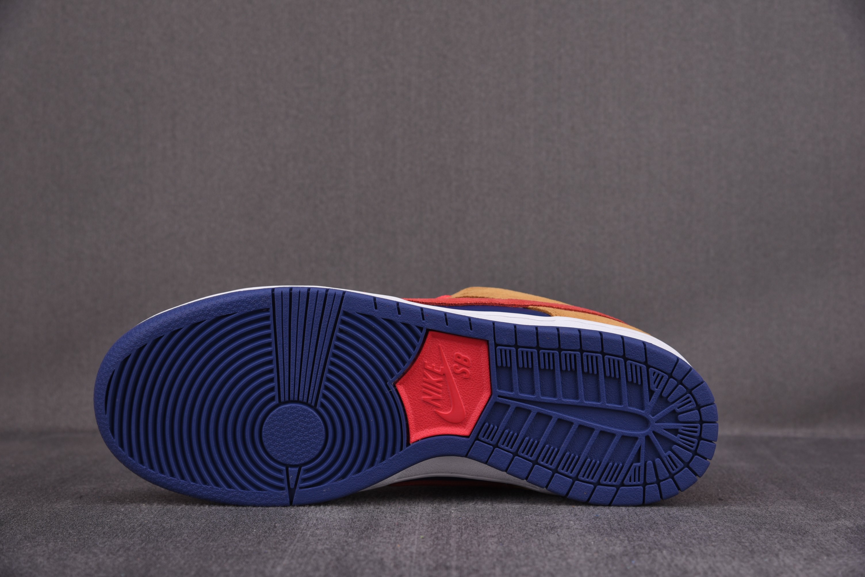 Nike SB Dunk Low Reverse Papa Bear