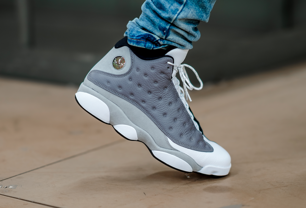 Jordan 13 Retro Atmosphere Grey