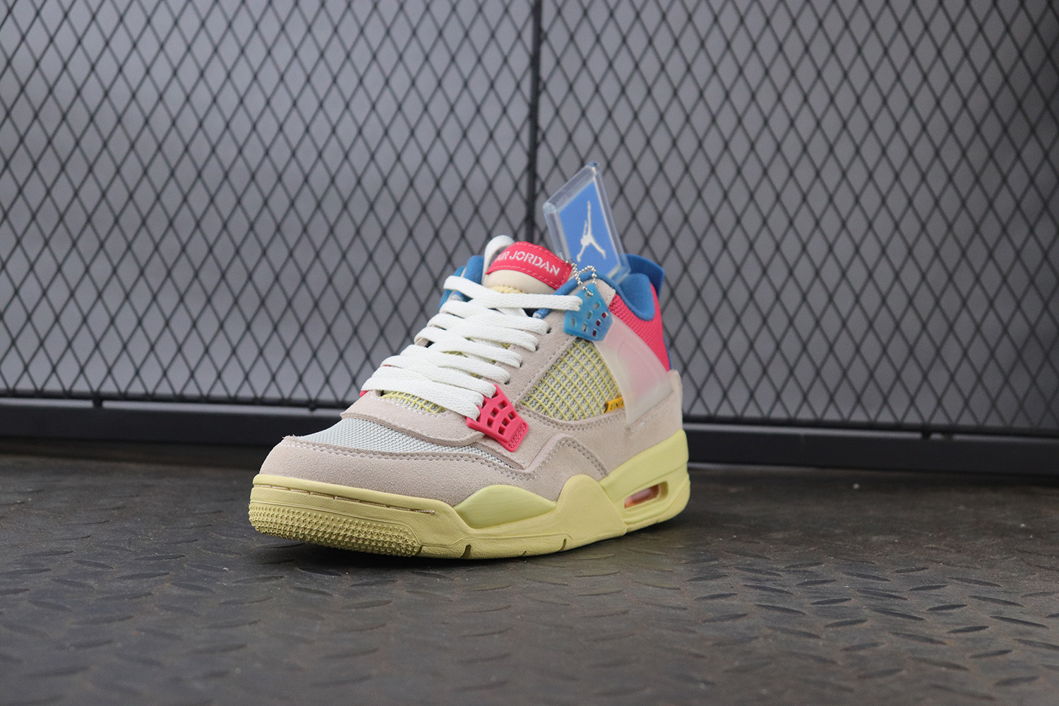 Jordan 4 Retro Union Guava Ice