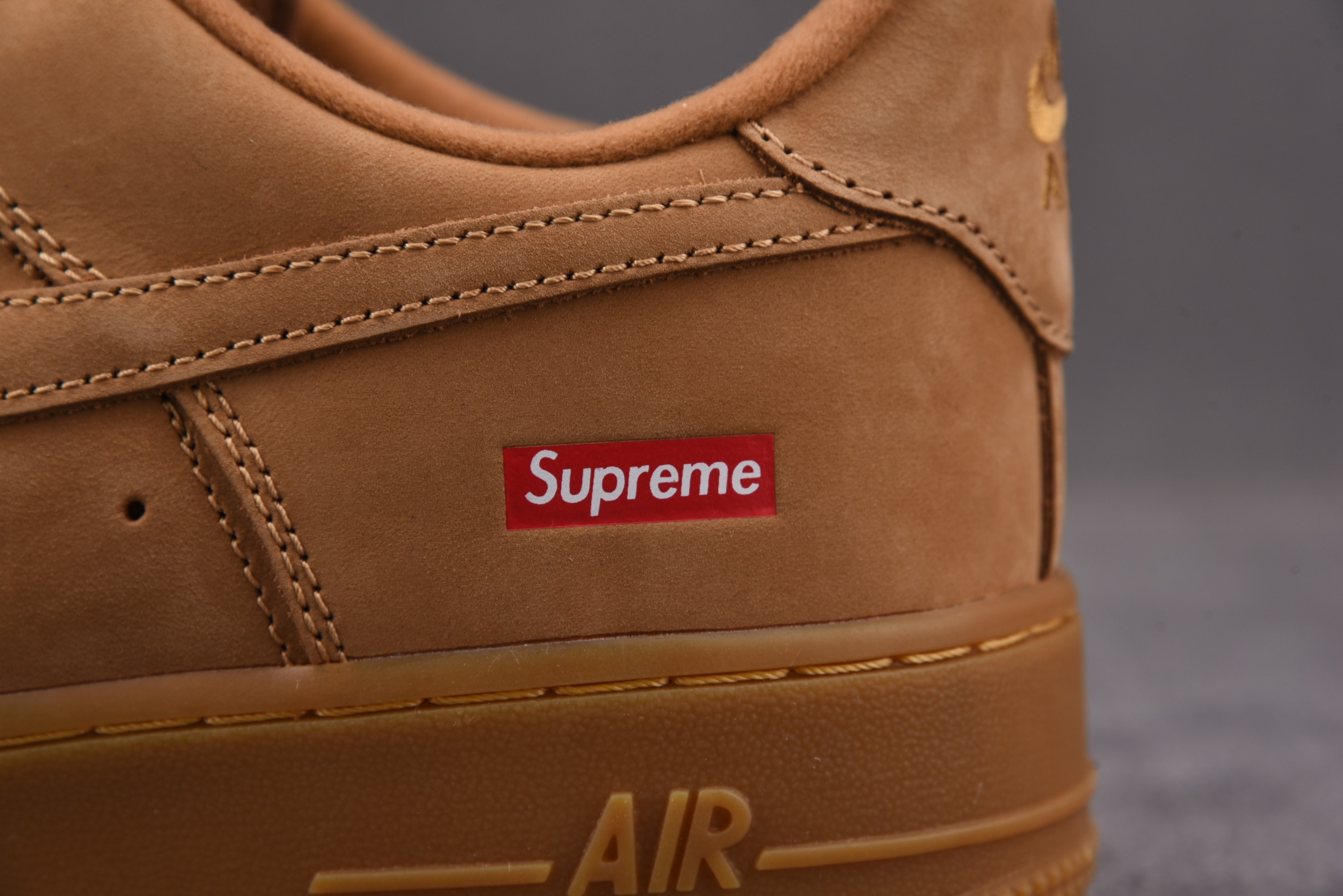 Nike Air Force 1 Low SP Supreme Wheat