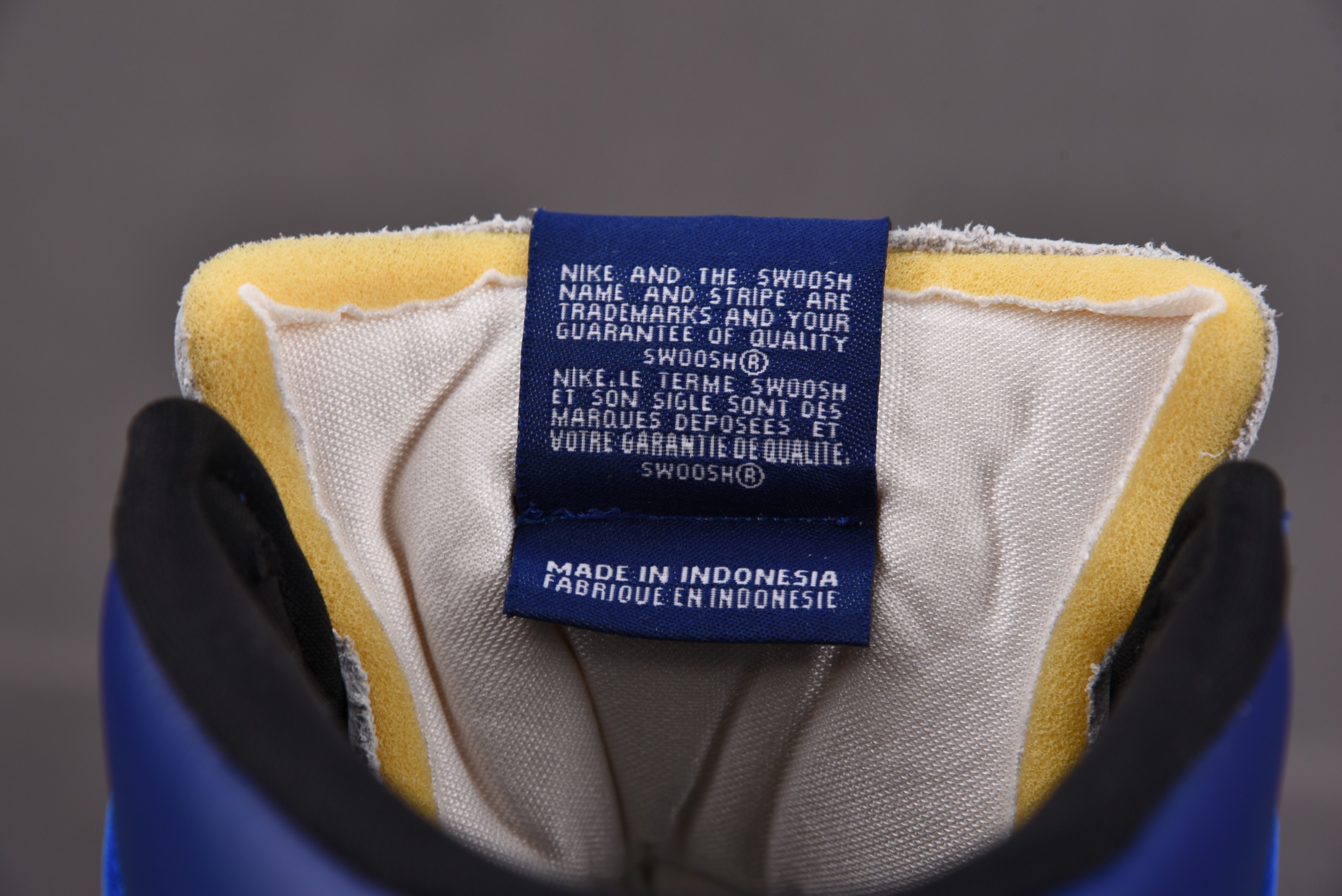 Nike Dunk High AMBUSH Deep Royal