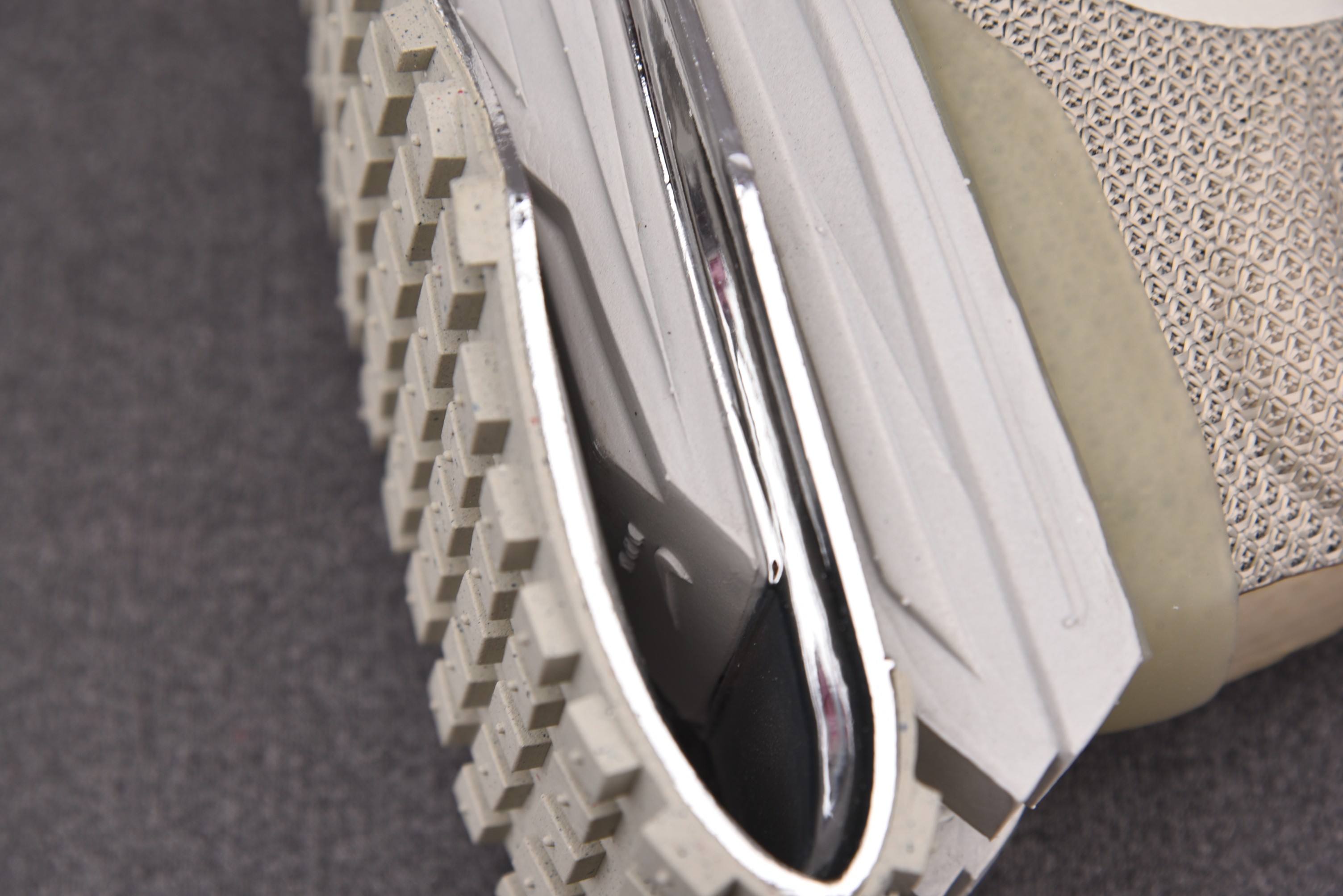 Nike Zoom MMW 4 Grey