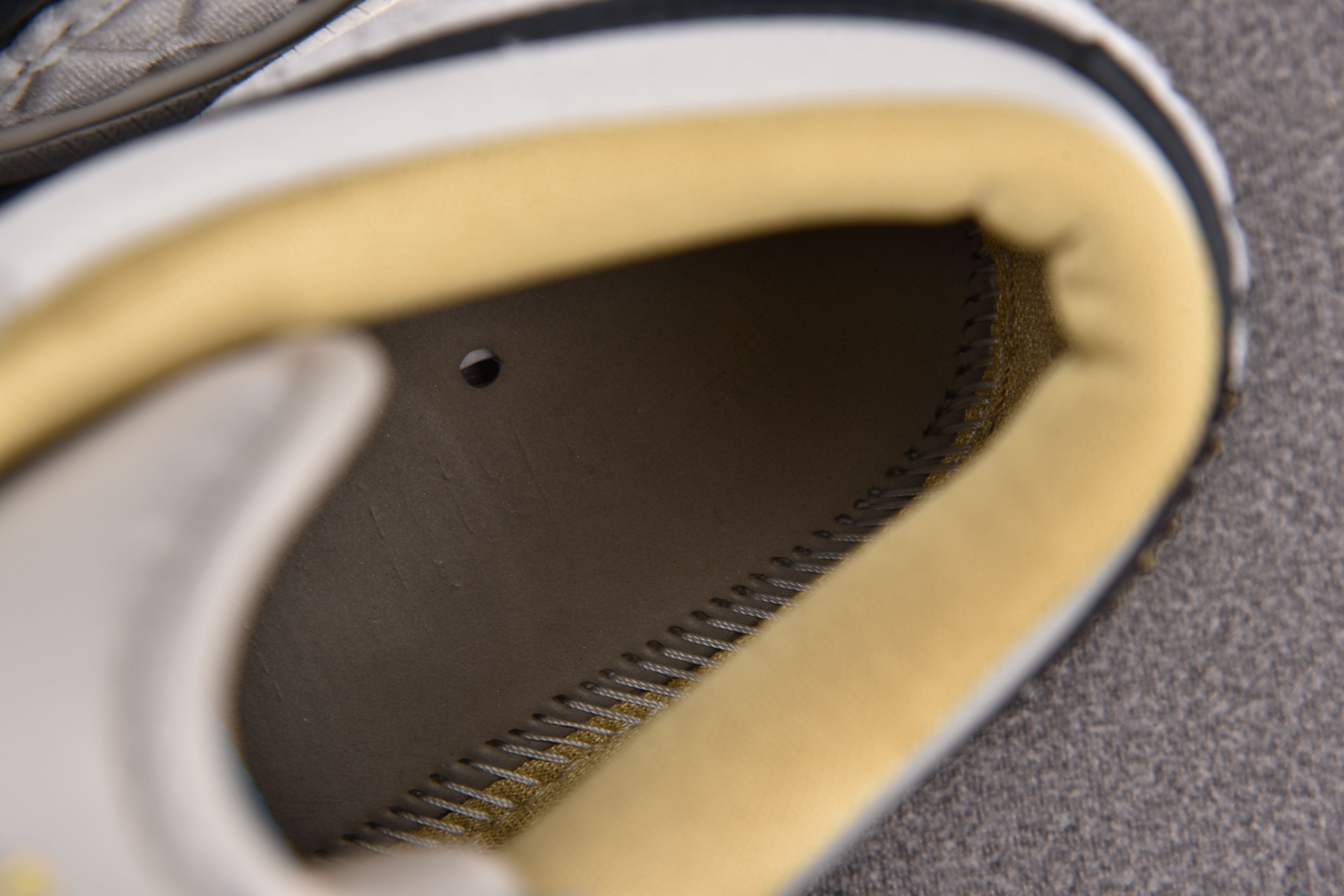 Jordan 1 Low Beaded Swoosh