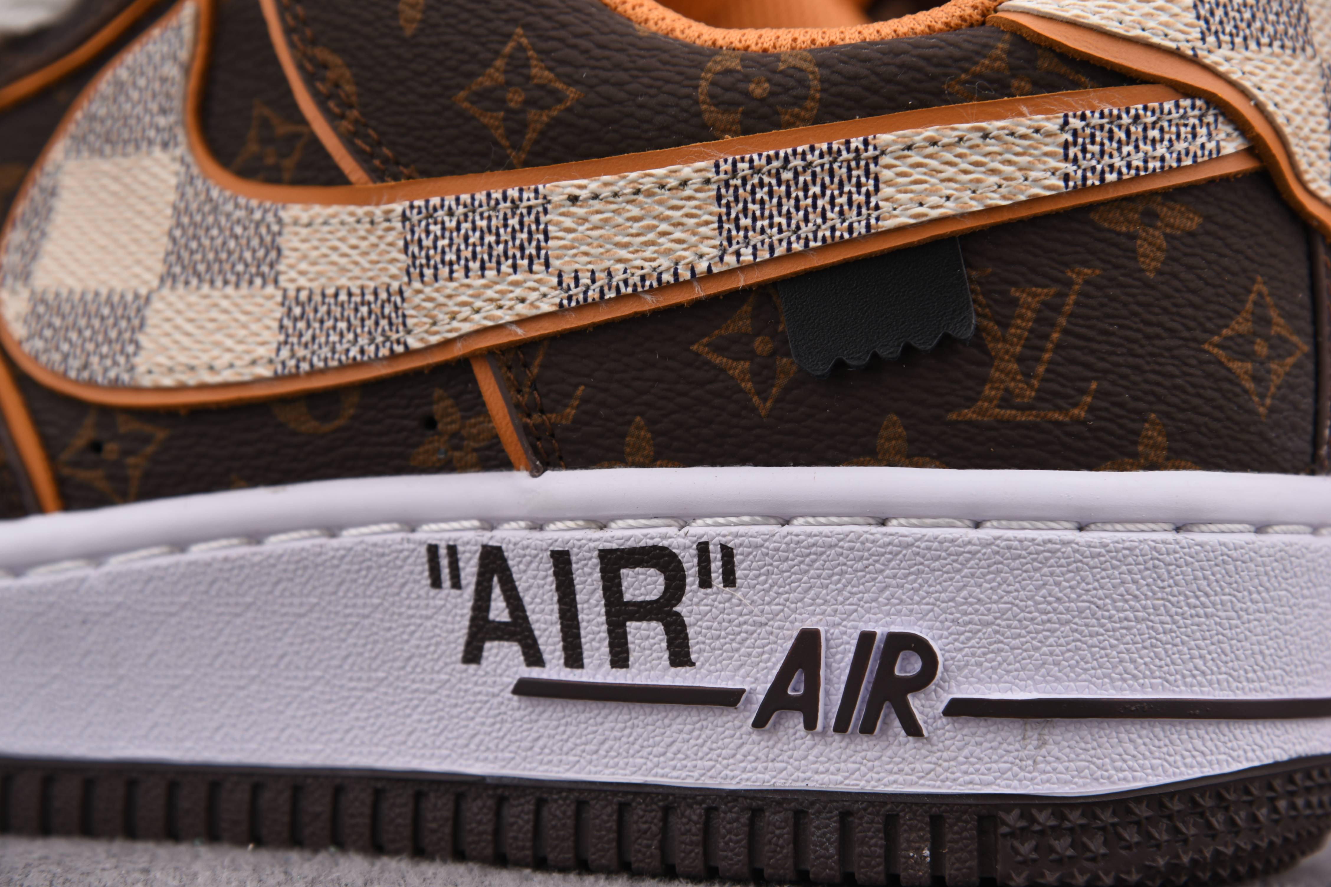 Nike Air Force 1 Low Louis Vuitton Monogram Brown Damier Azur 2 (Be careful about the size!!)