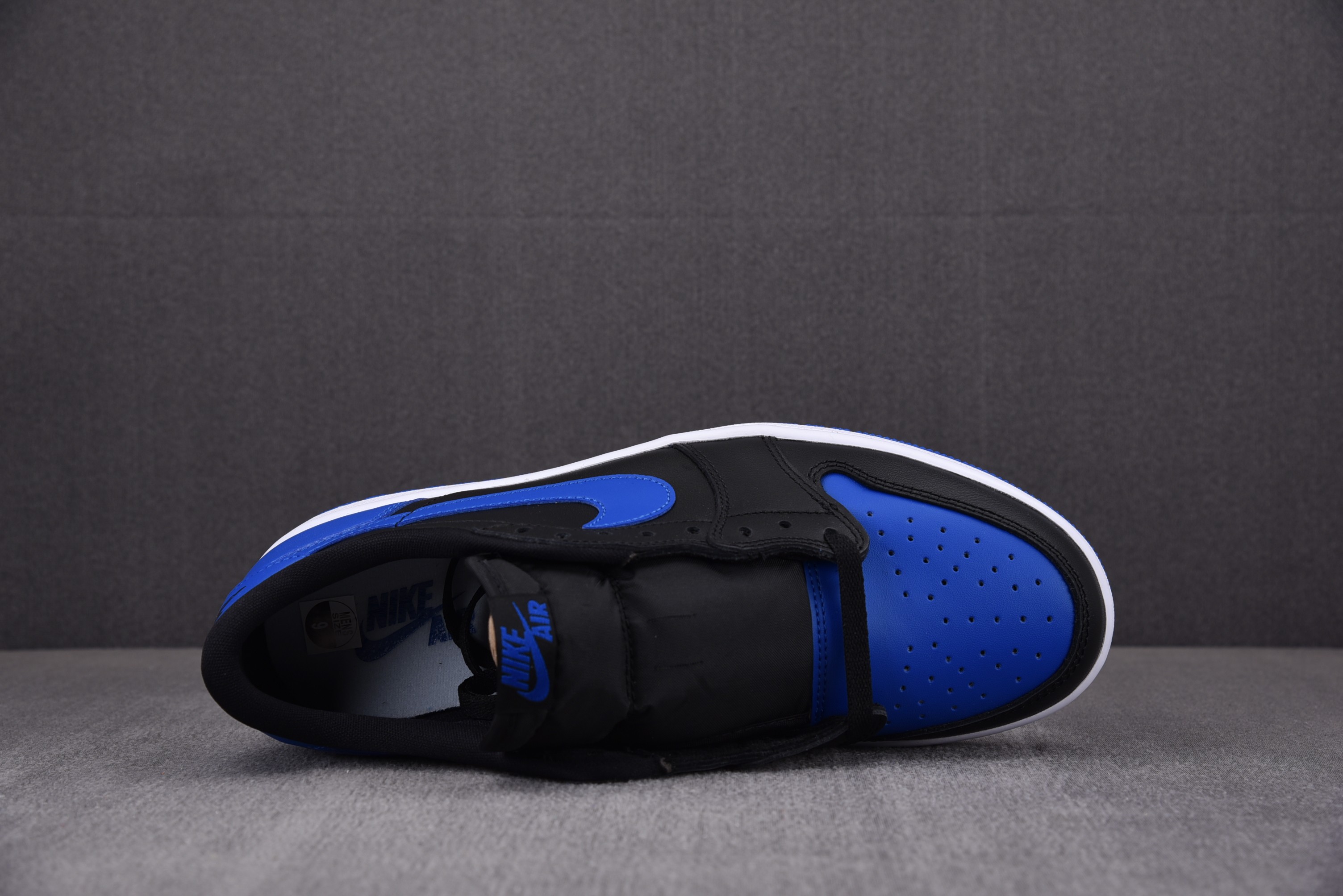 Jordan 1 Retro Low Royal (2015)