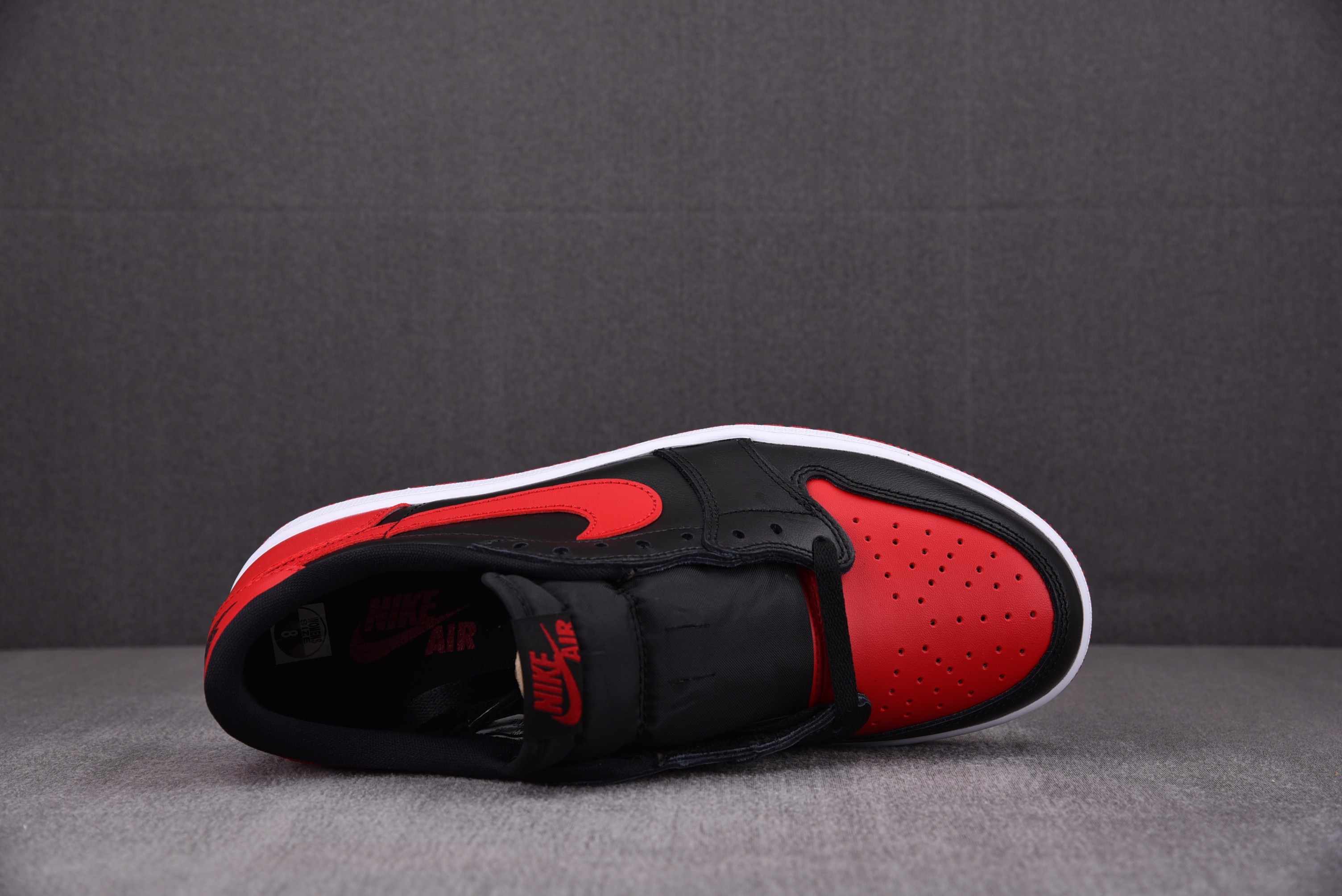 Jordan 1 Retro Low Bred (2015)