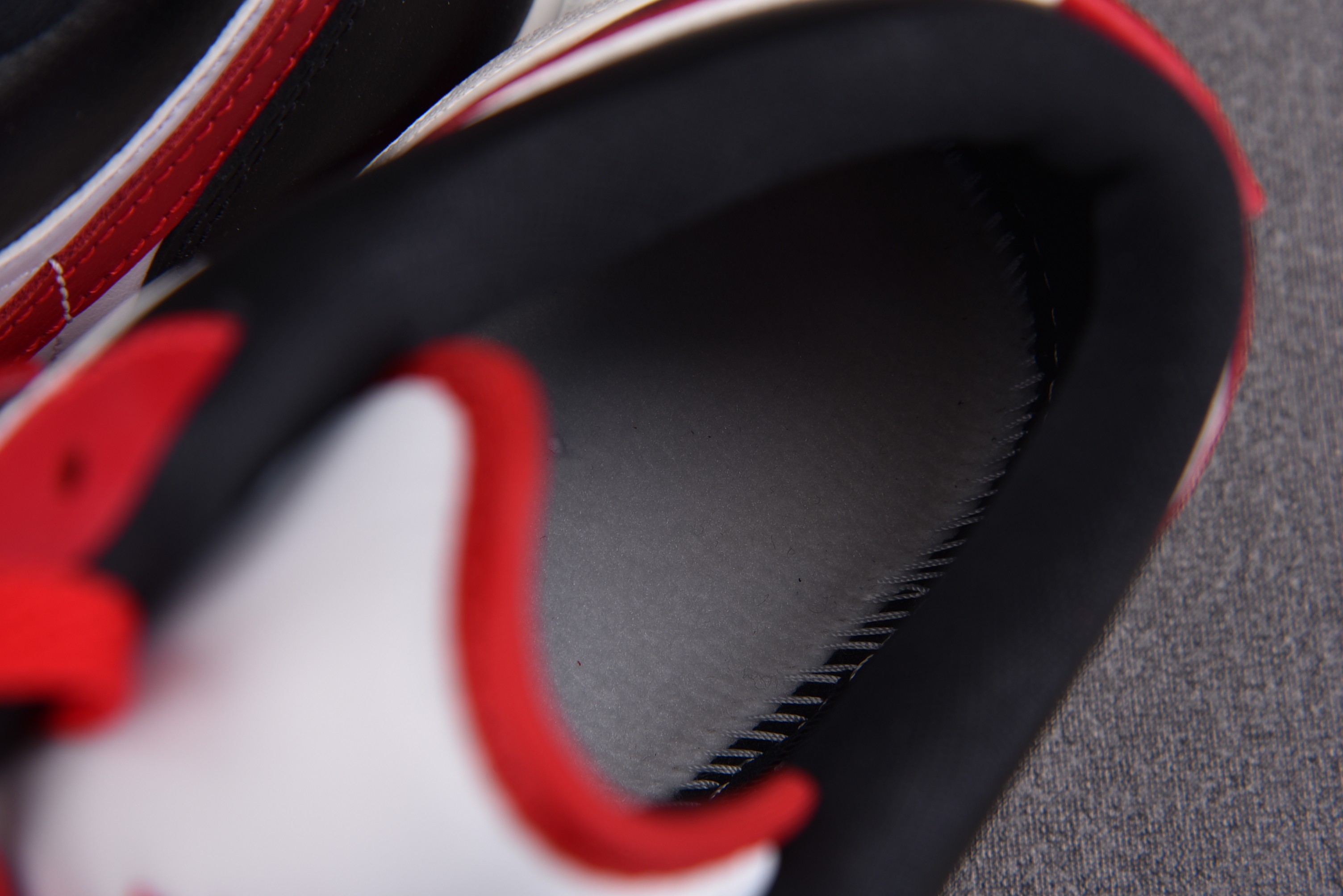 Jordan 1 Low Reverse Black Toe (Women Size!!)