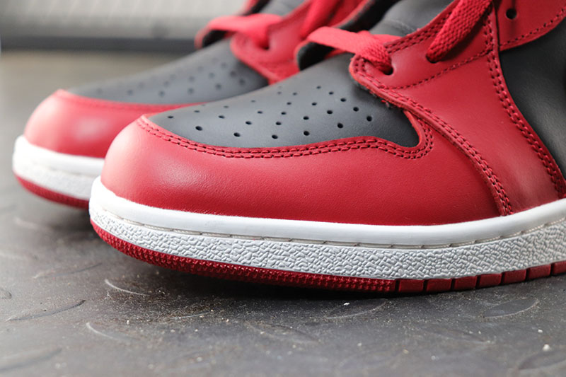 Jordan 1 Retro High 85 Varsity Red