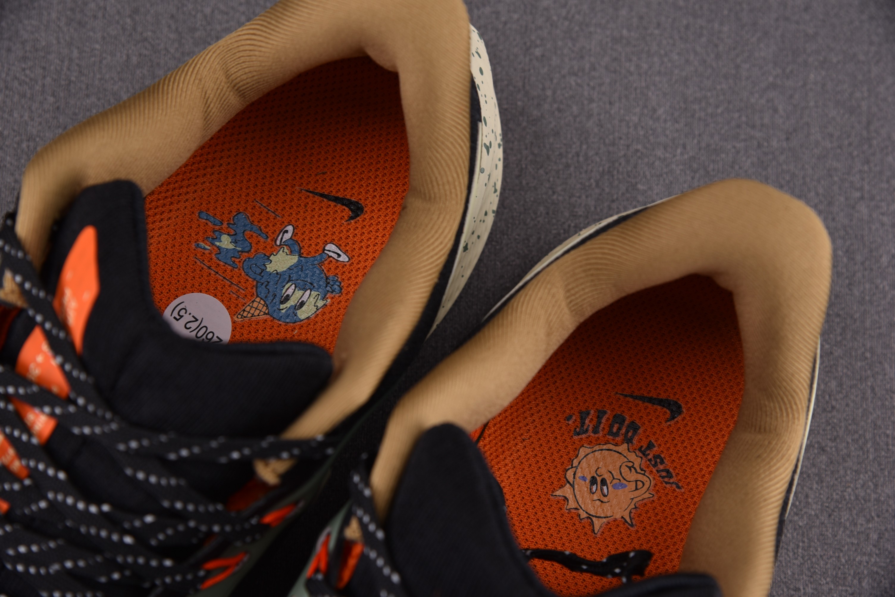 Nike Air Zoom Pegasus 39 Black Green Safety Orange