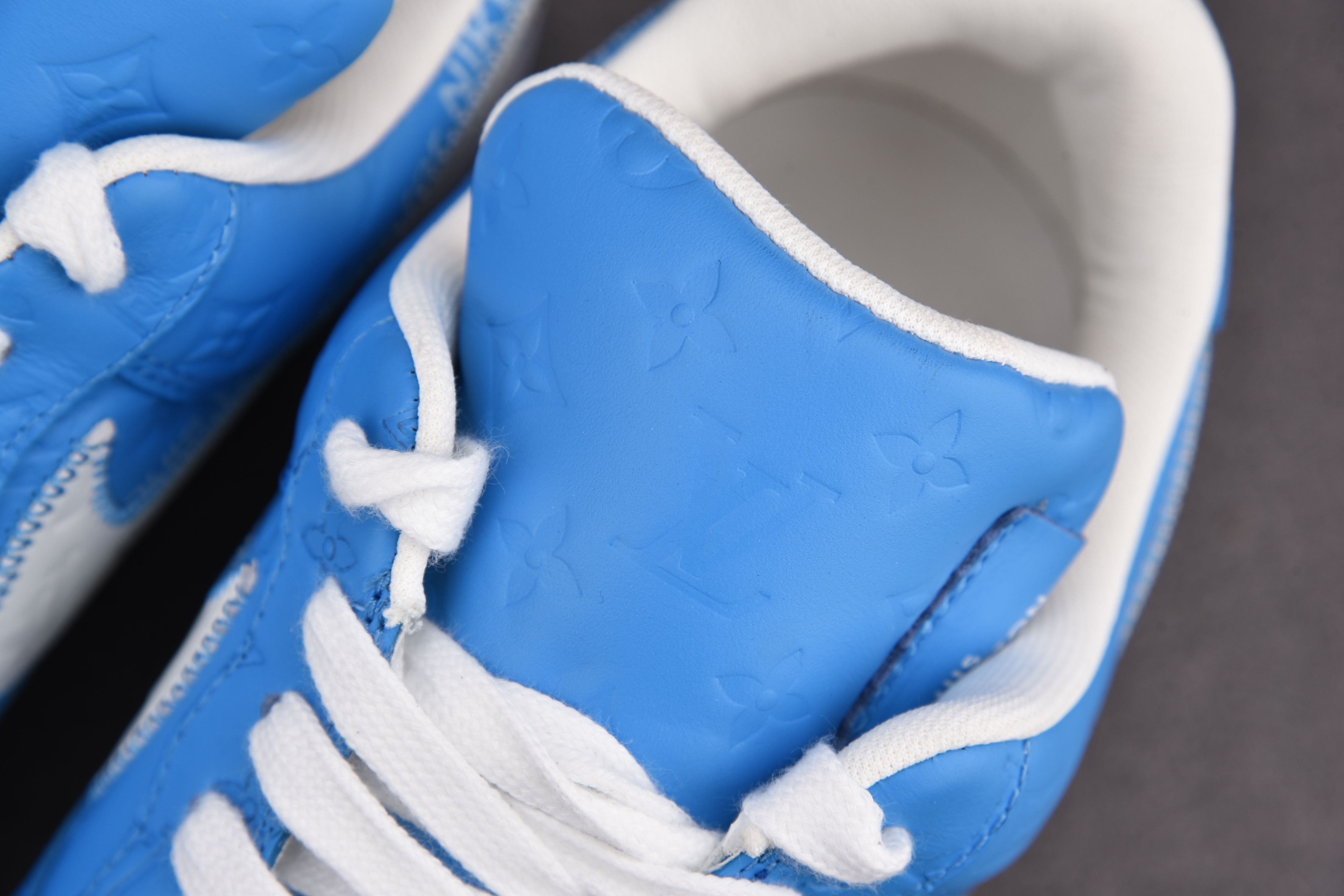 Nike Air Force 1 Low Louis Vuitton UNC (Be careful about the size!!)