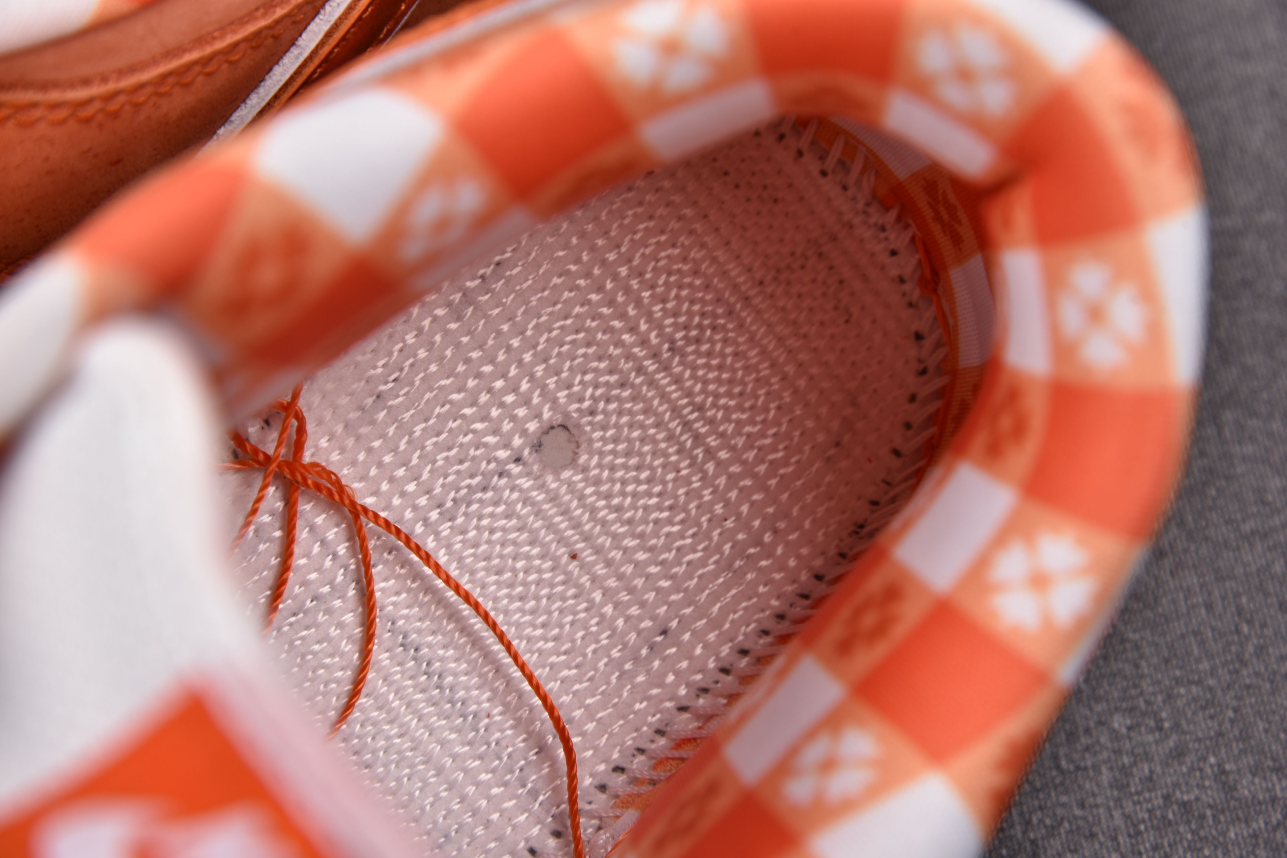 Nike SB Dunk Low Orange Lobster