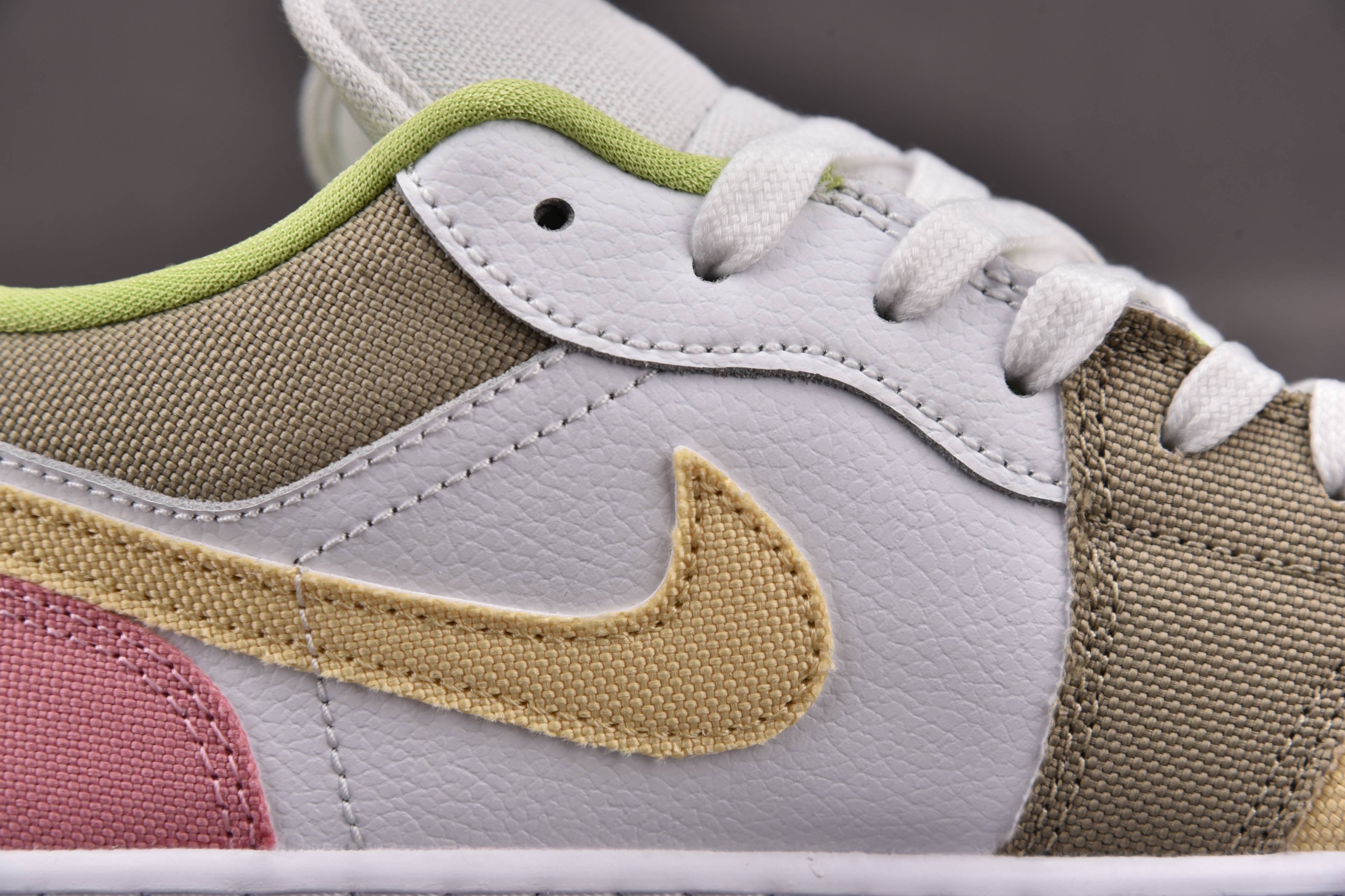 Jordan 1 Low Pastel Grind Vivid Green (GS)