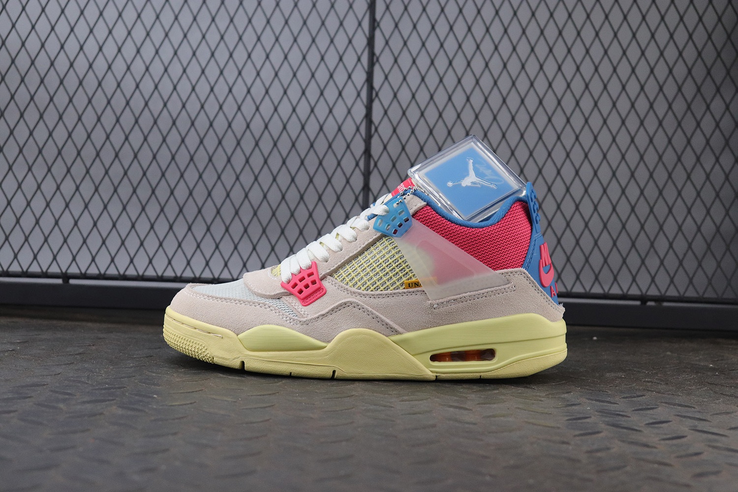 Jordan 4 Retro Union Guava Ice