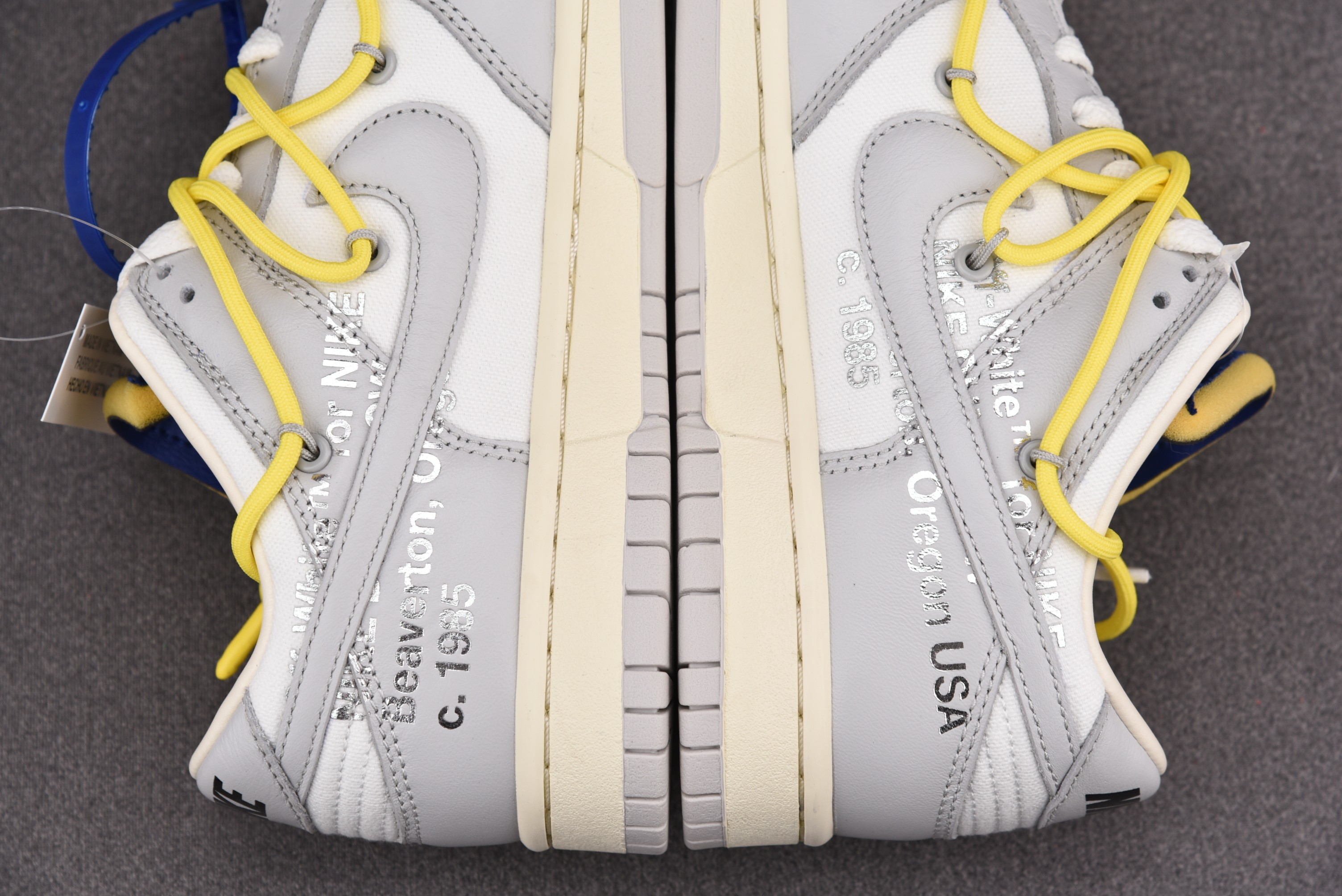 Nike Dunk Low   Lot 27