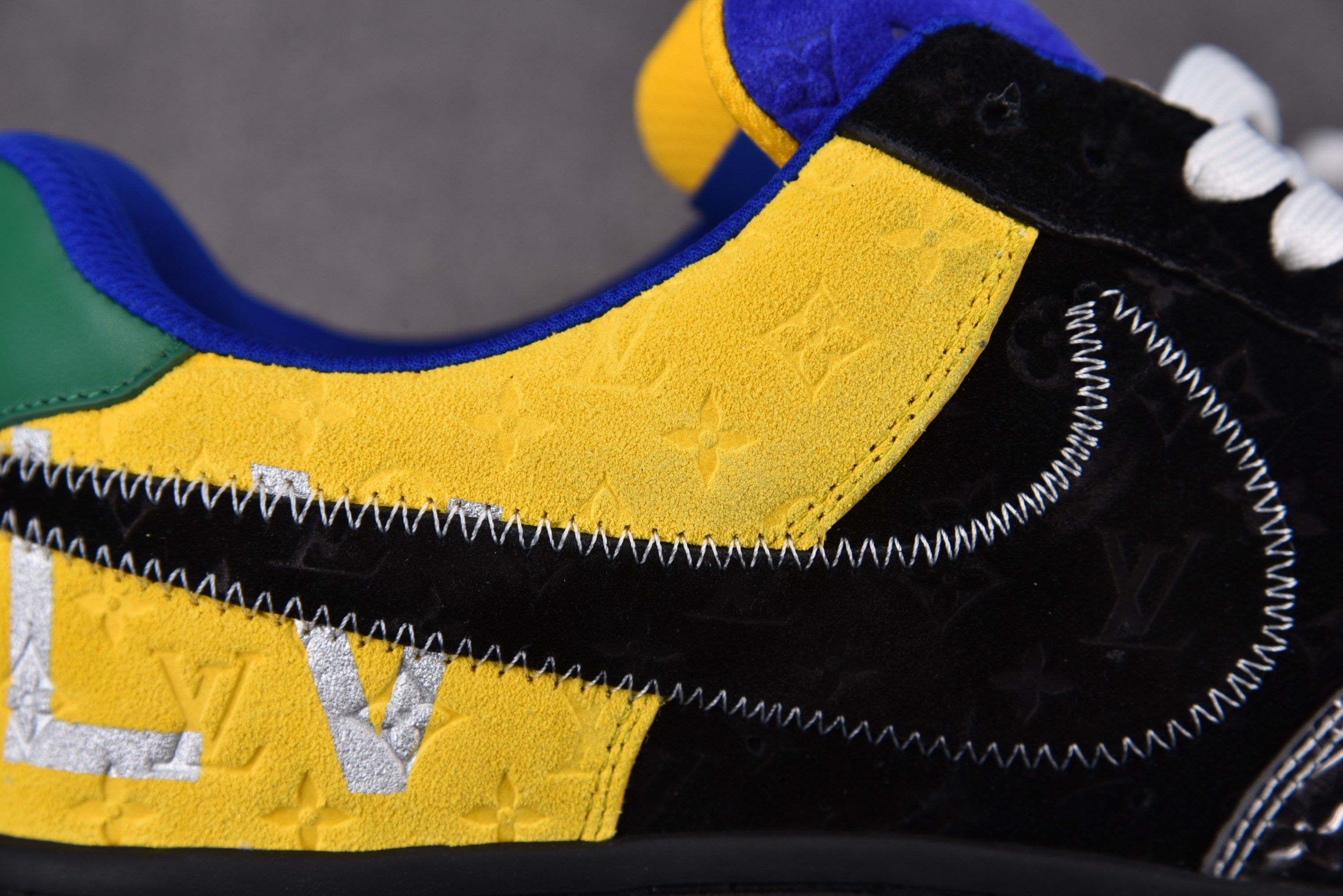 Nike Air Force 1 Low Louis Vuitton Virgil Abloh Purple Dusk/Metallic Silver (Be careful about the size!!)