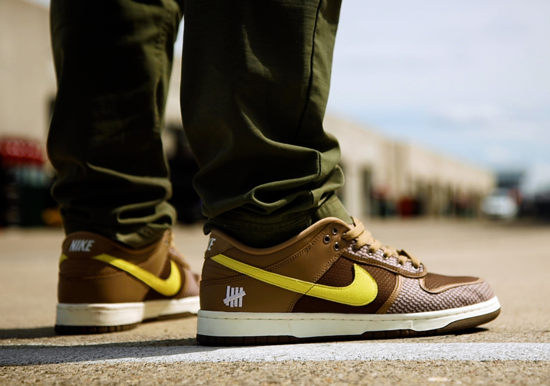 Nike Dunk Low SP UNDEFEATED Canteen Dunk vs. AF1 Pack