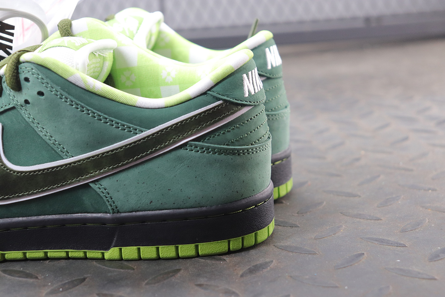 Nike SB Dunk Low Concepts Green Lobster (Regular Box)