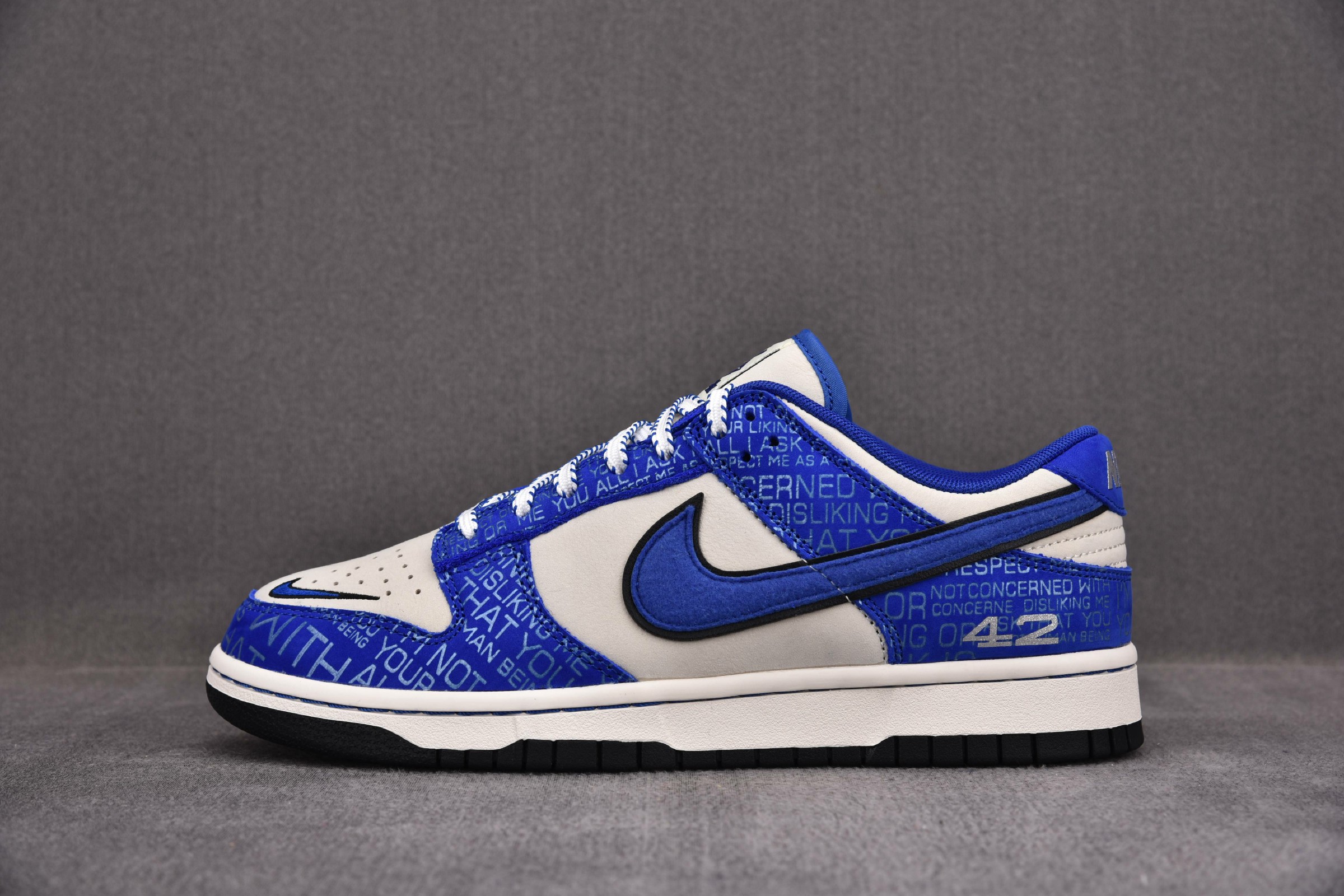 Nike Dunk Low Jackie Robinson