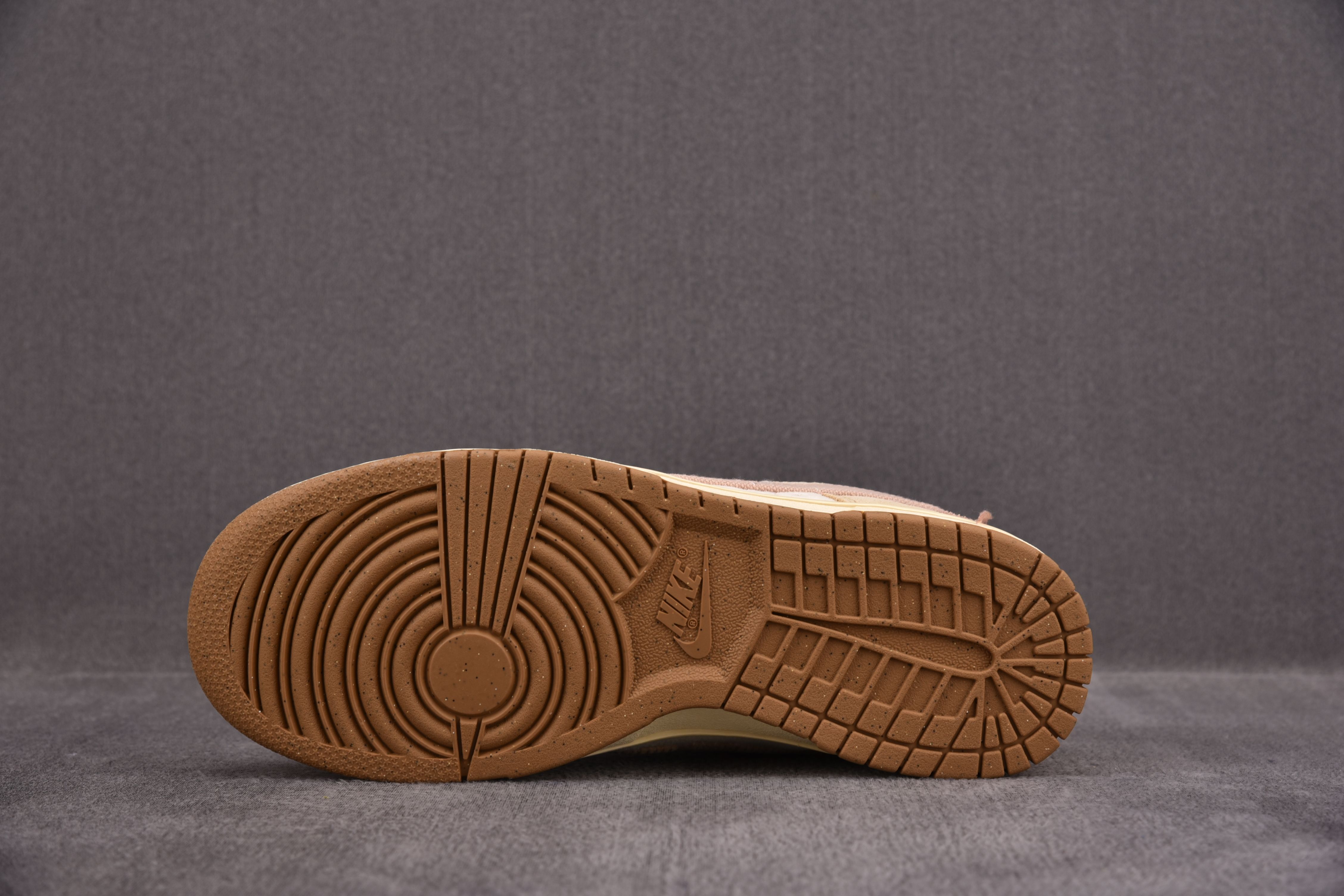 Nike Dunk Low On the Bright Side (Women Size!!)